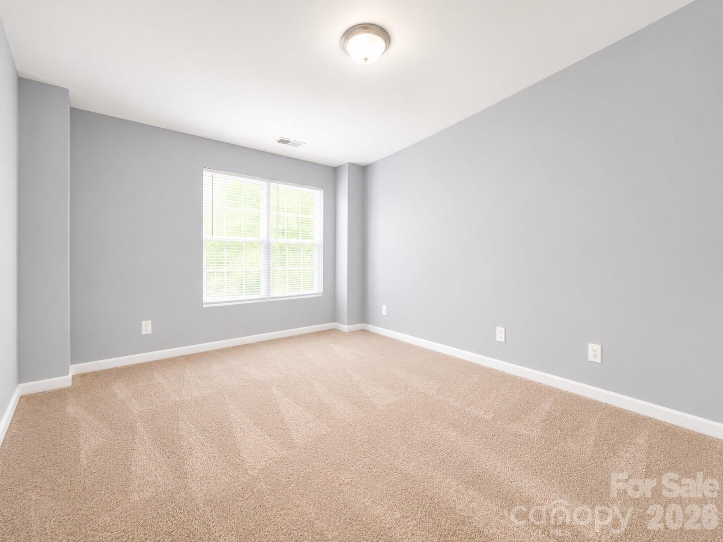 9815 Treeside Lane Property Photo 10
