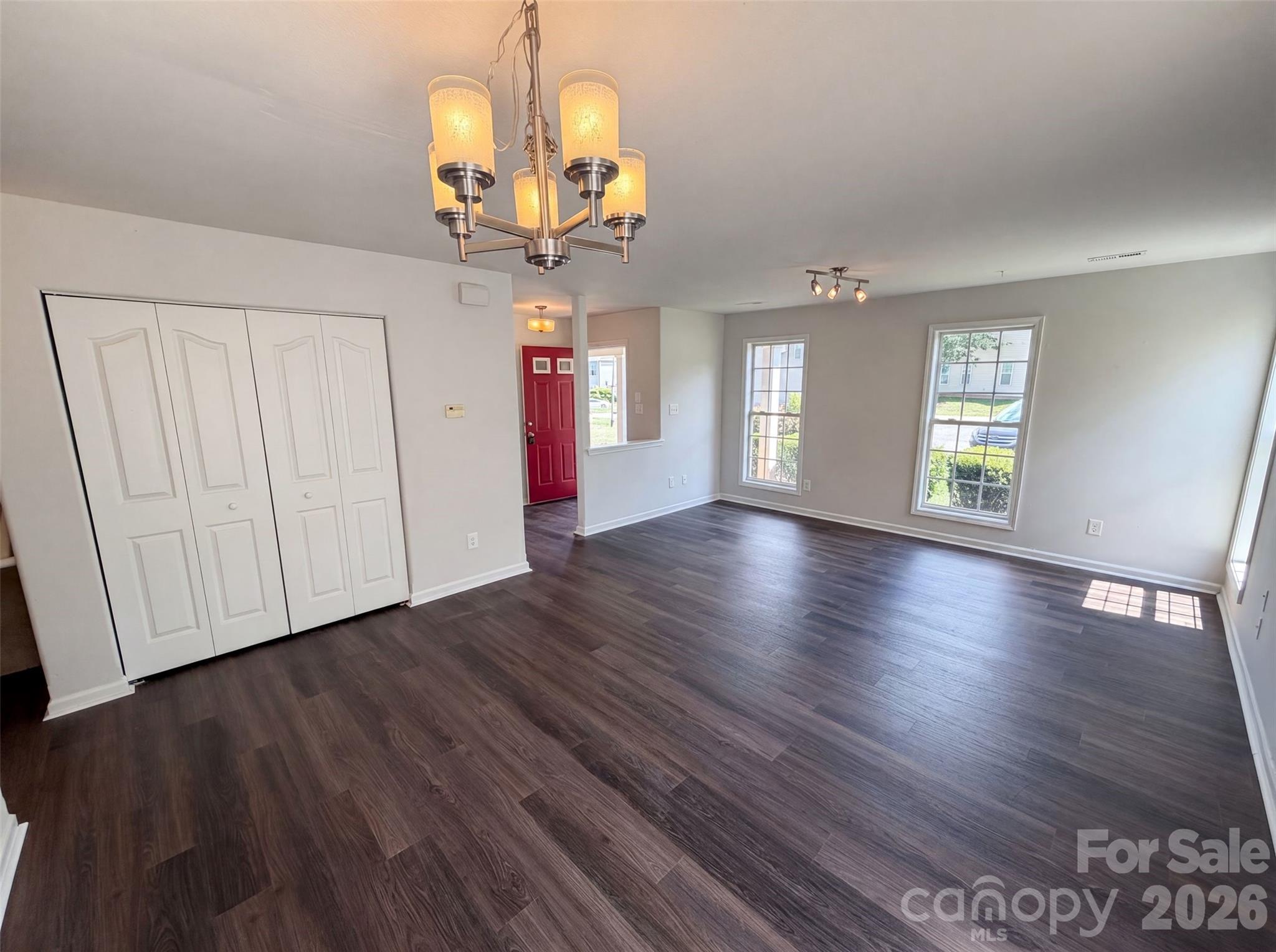 3831 Mohawk Court Property Photo 10