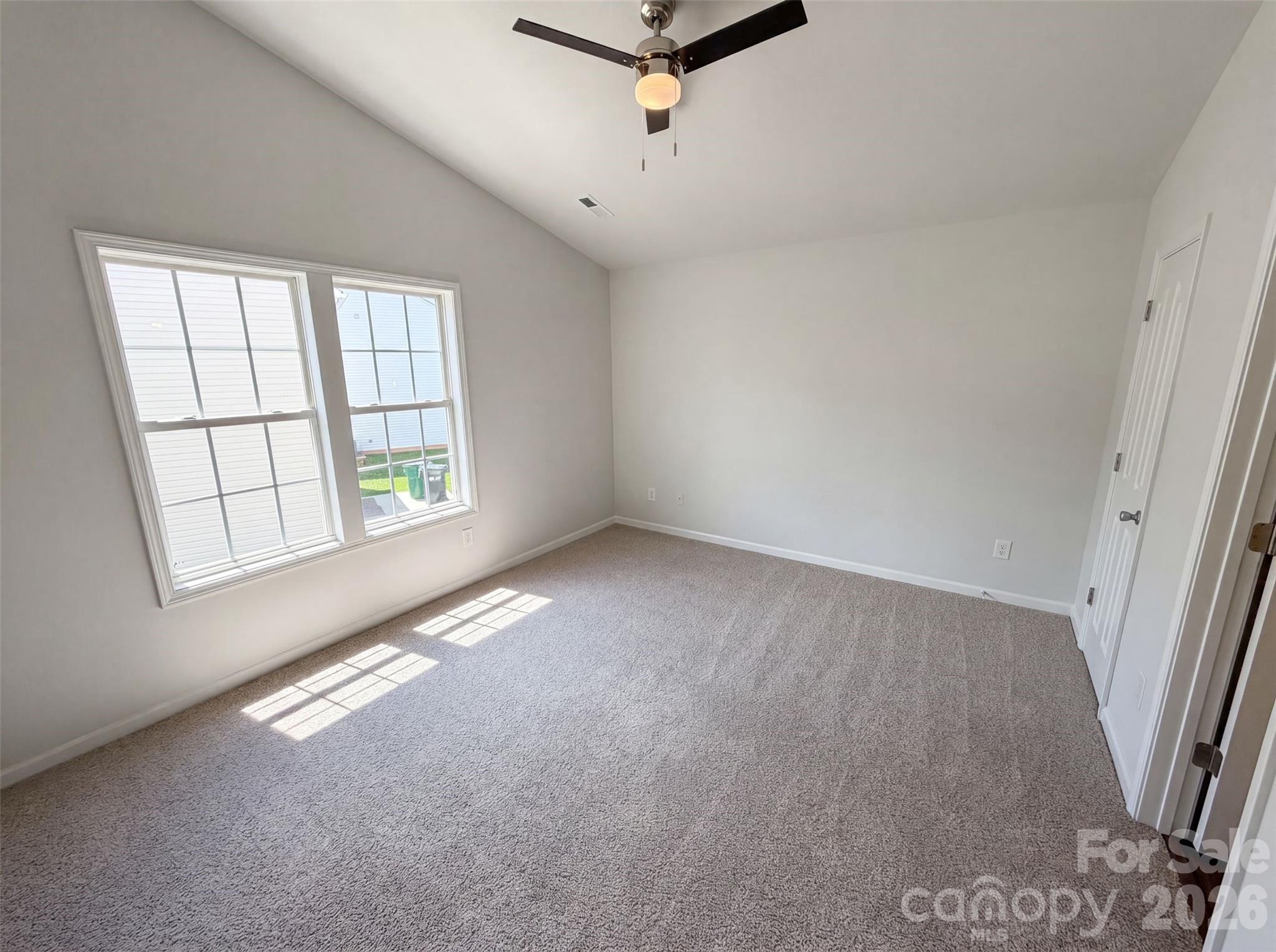 3831 Mohawk Court Property Photo 13