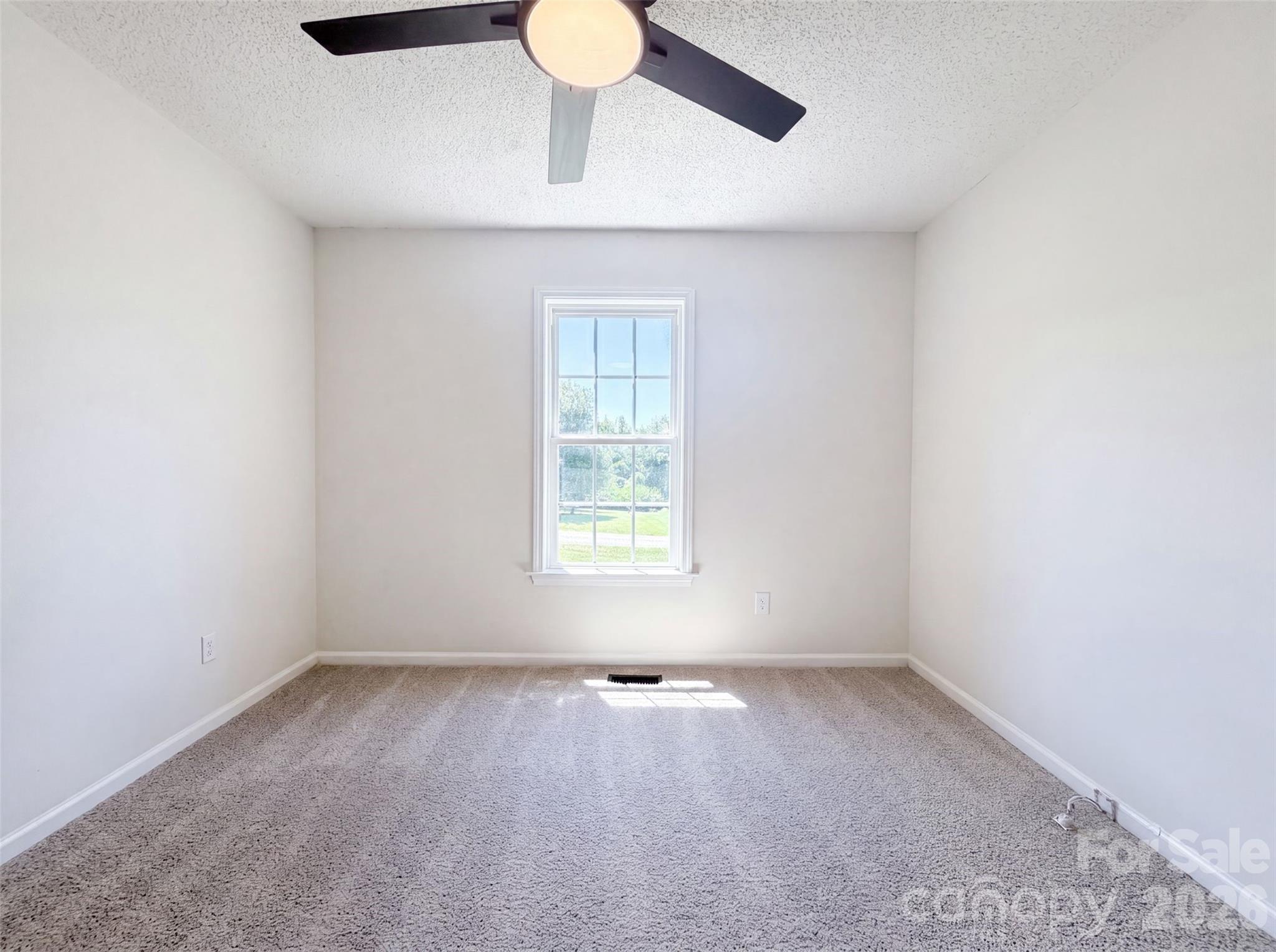 1011 Meagan Court Property Photo 12