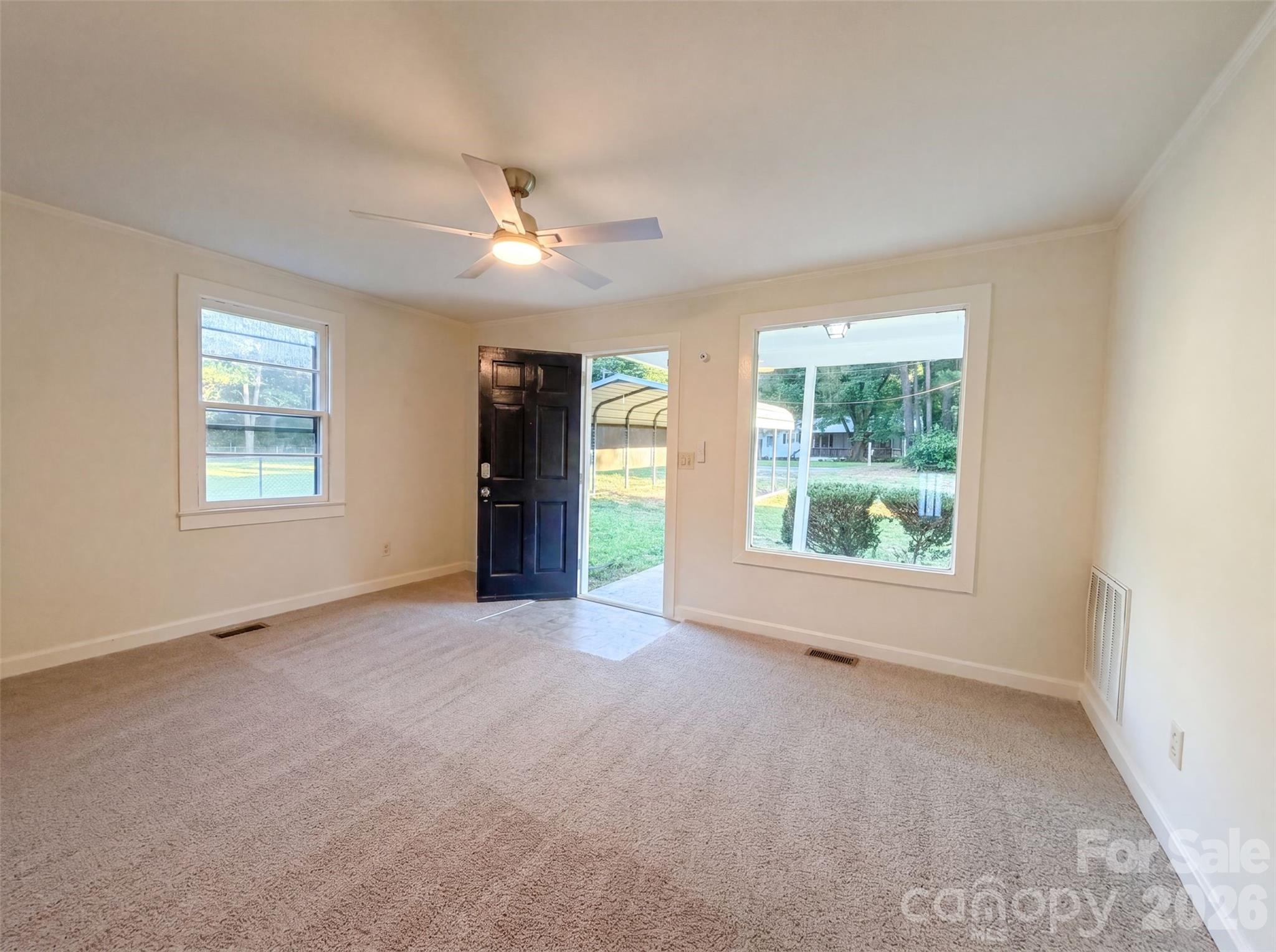 1413 Westside Drive Property Photo 3