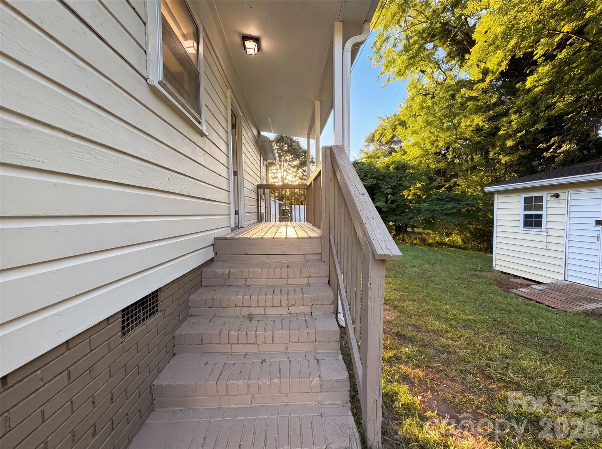 1413 Westside Drive Property Photo 14
