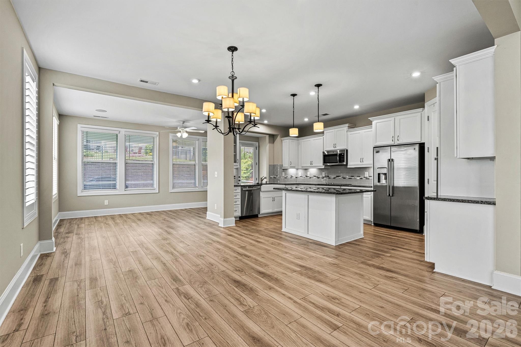 7362 Overjoyed Crossing Property Photo 6