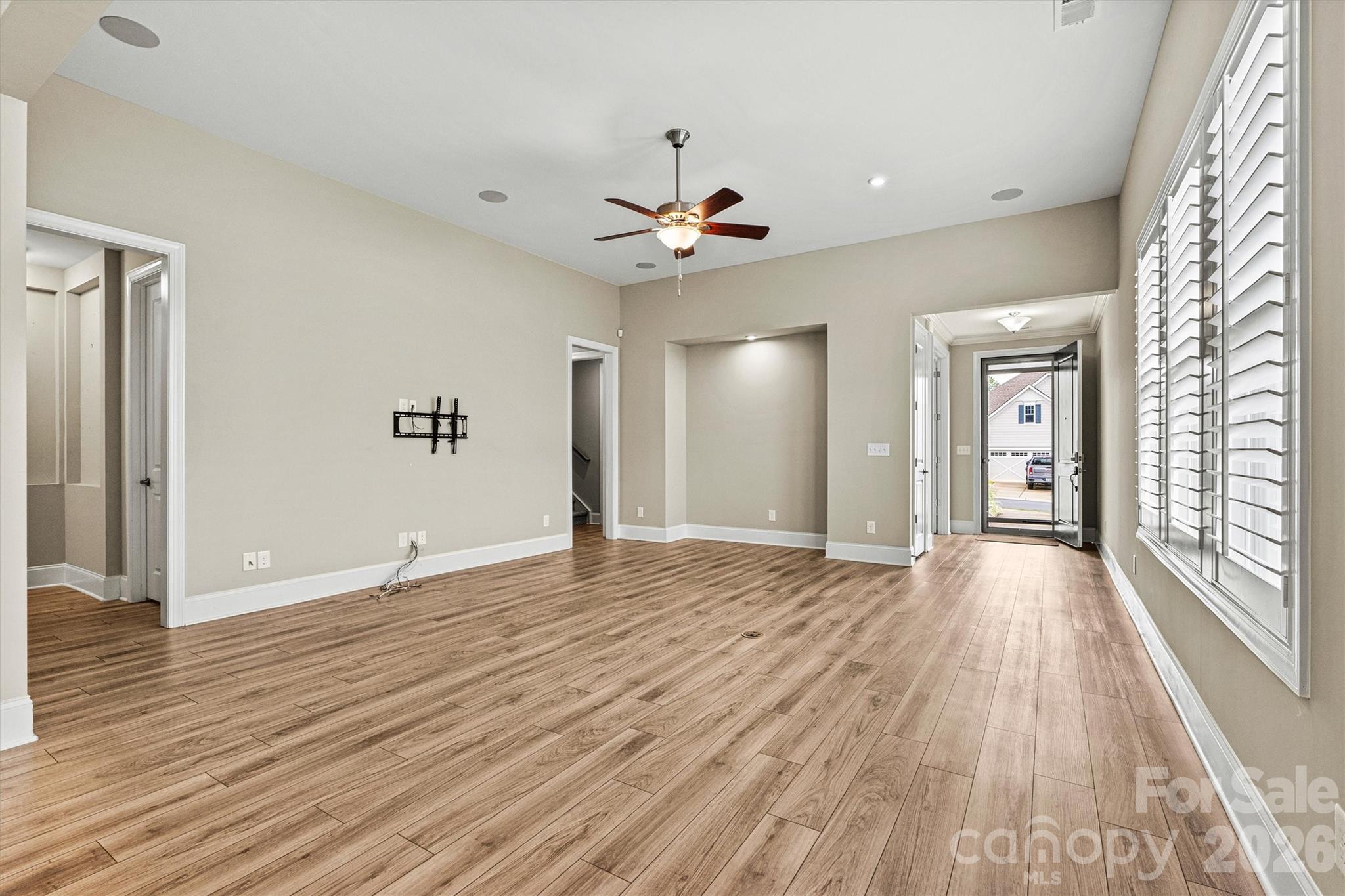 7362 Overjoyed Crossing Property Photo 7