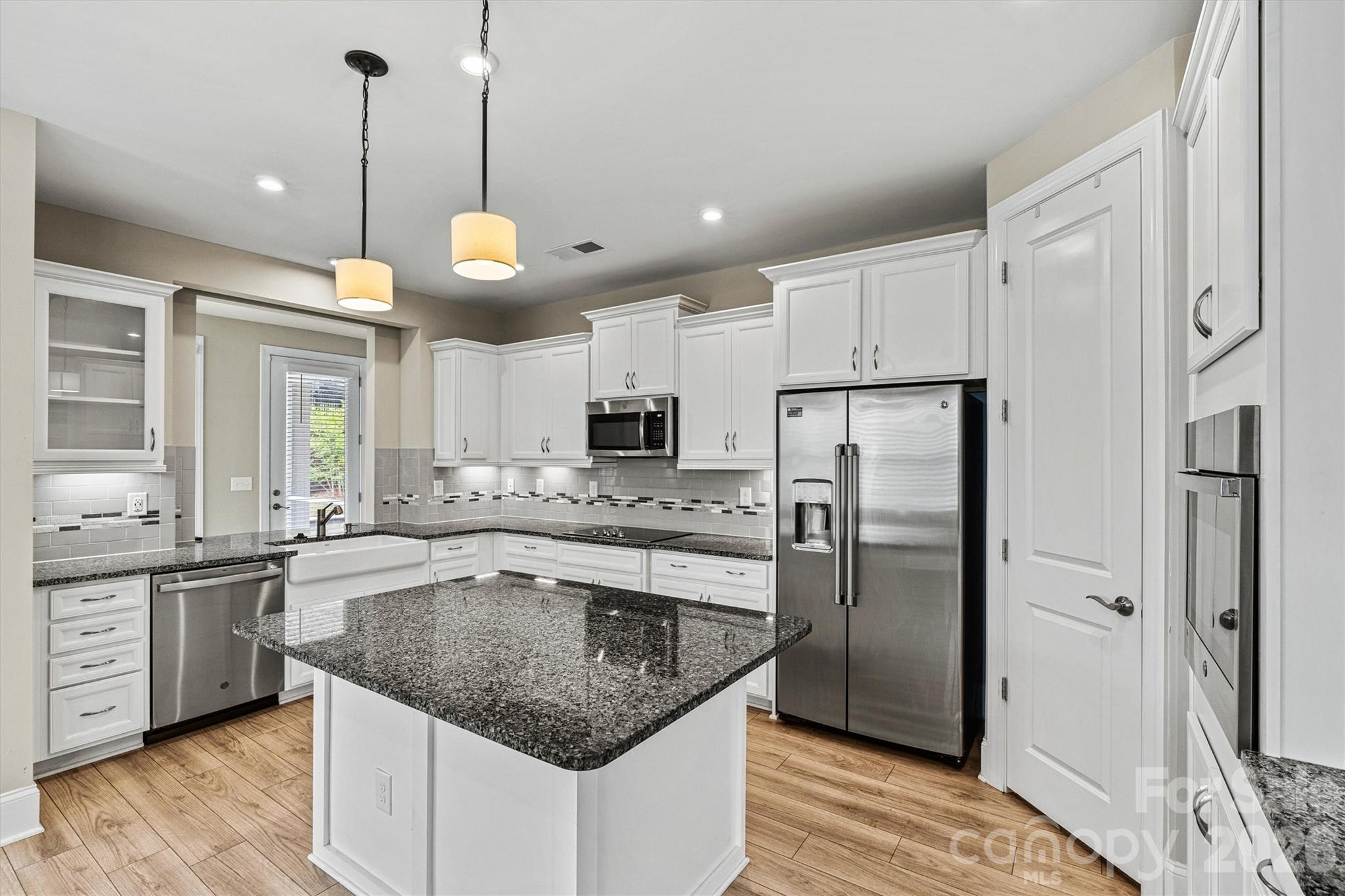 7362 Overjoyed Crossing Property Photo 11