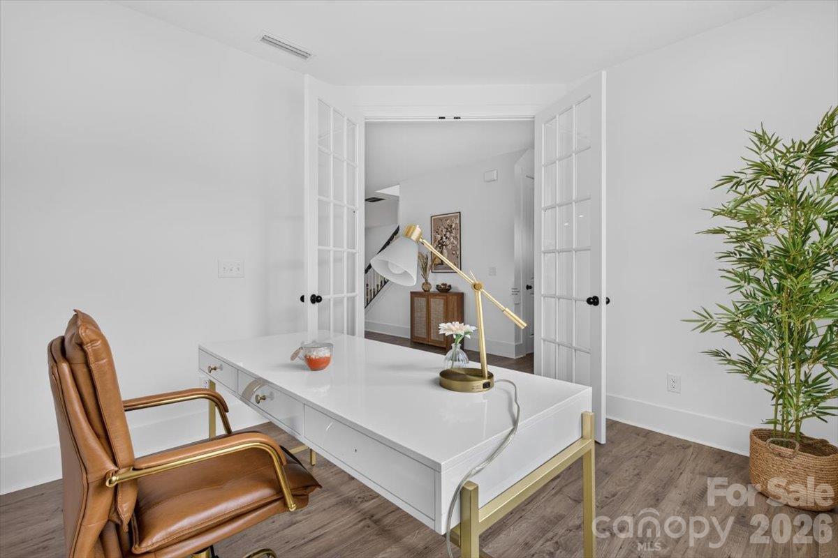 4919 Potter Road Property Photo 12