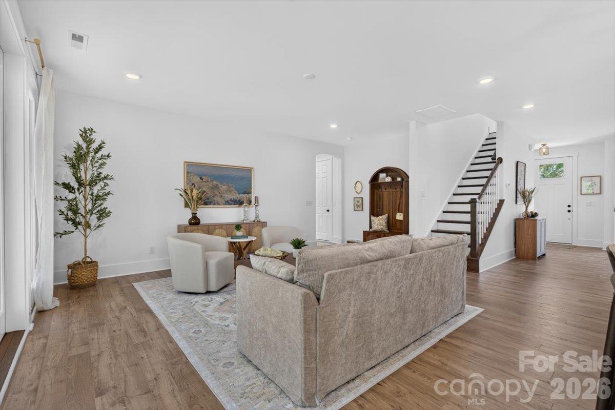 4919 Potter Road Property Photo 16