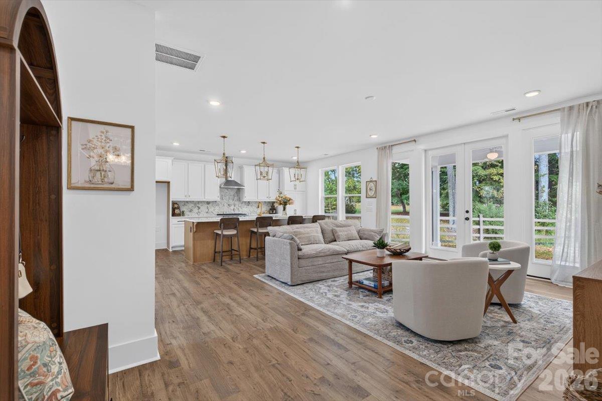4919 Potter Road Property Photo 17