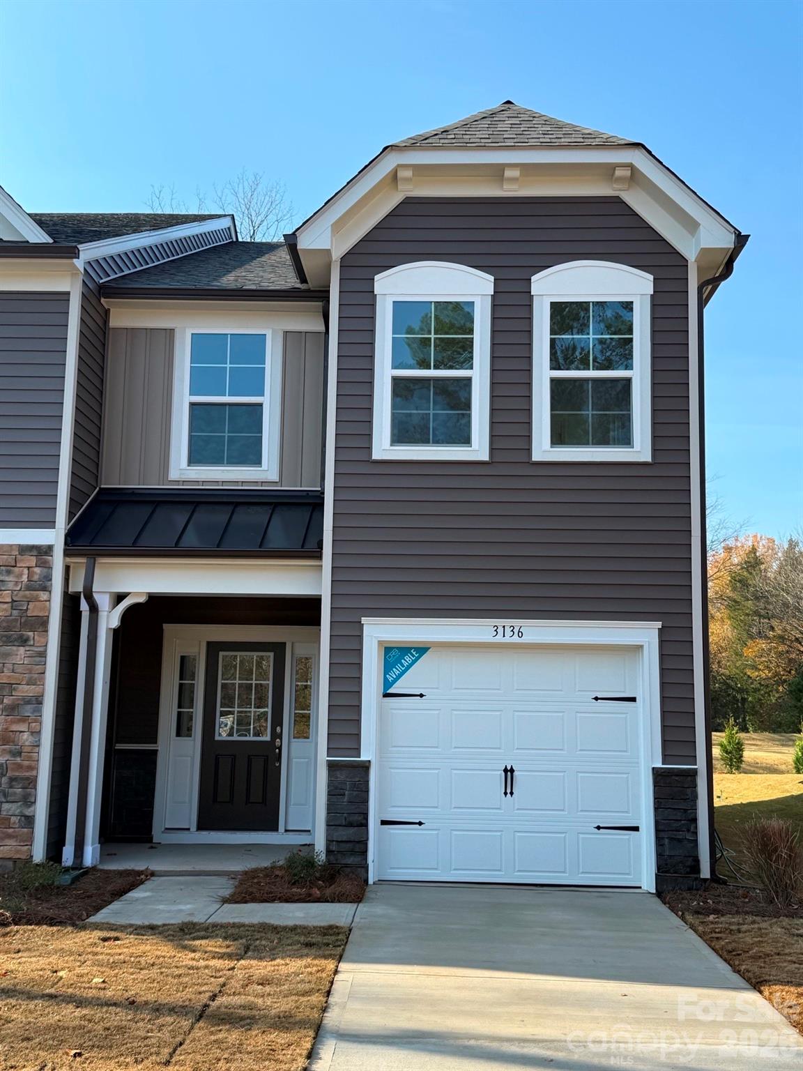 2217 Gladwyne Place Property Photo 1