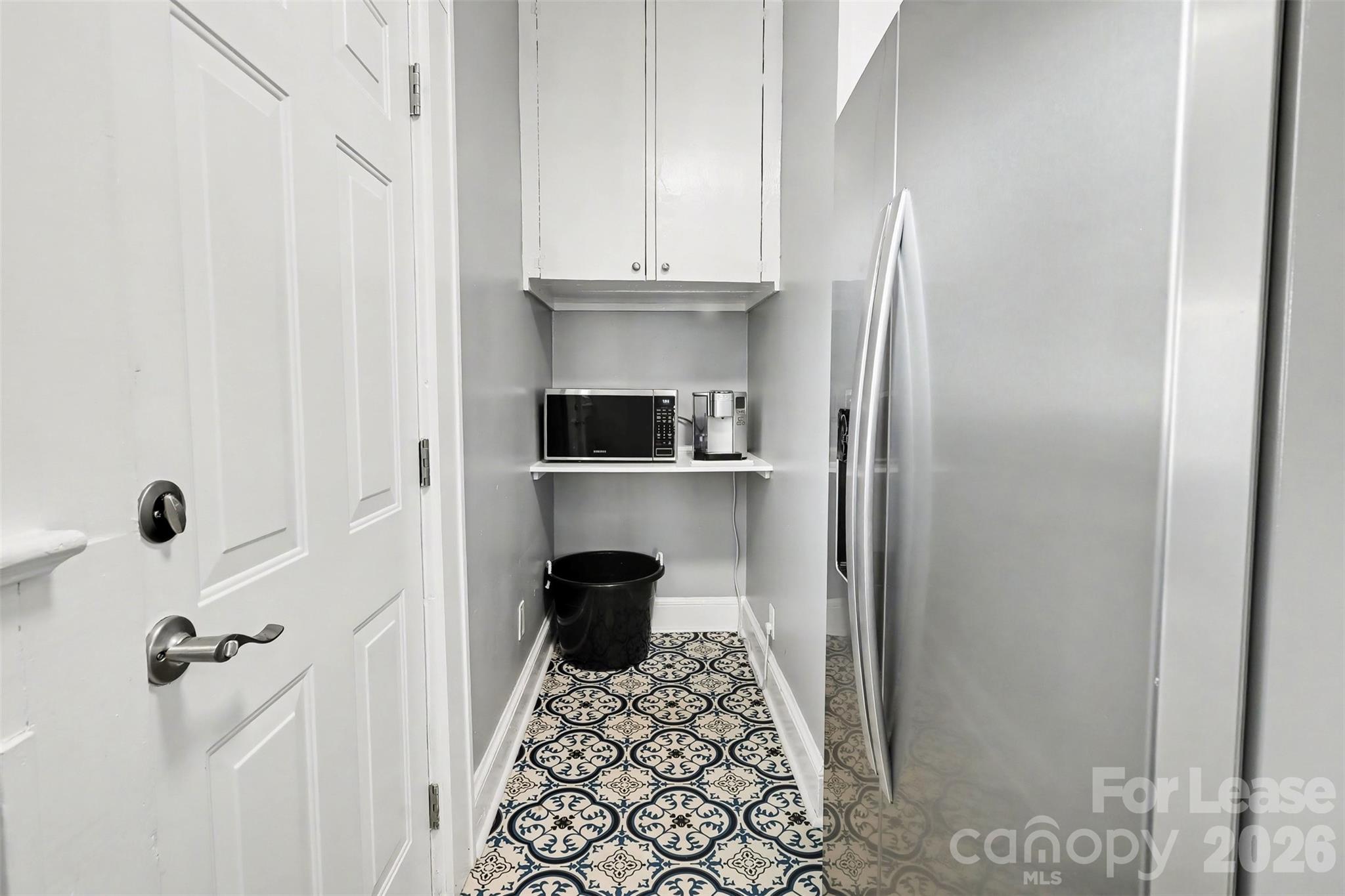 792 John B White Sr Boulevard Property Photo 11