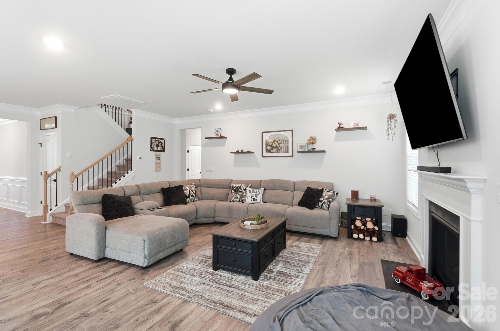 6042 Sylvan Drive Property Photo 12