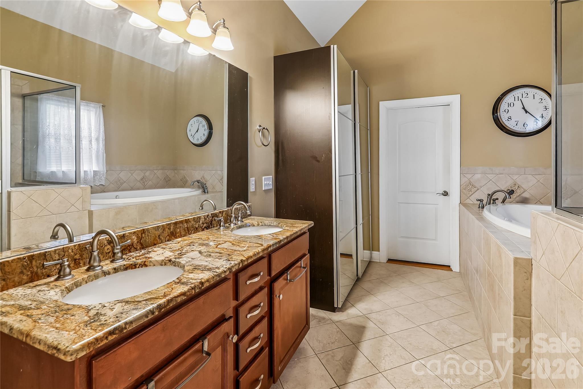 10703 Middle Acres Road Property Photo 15