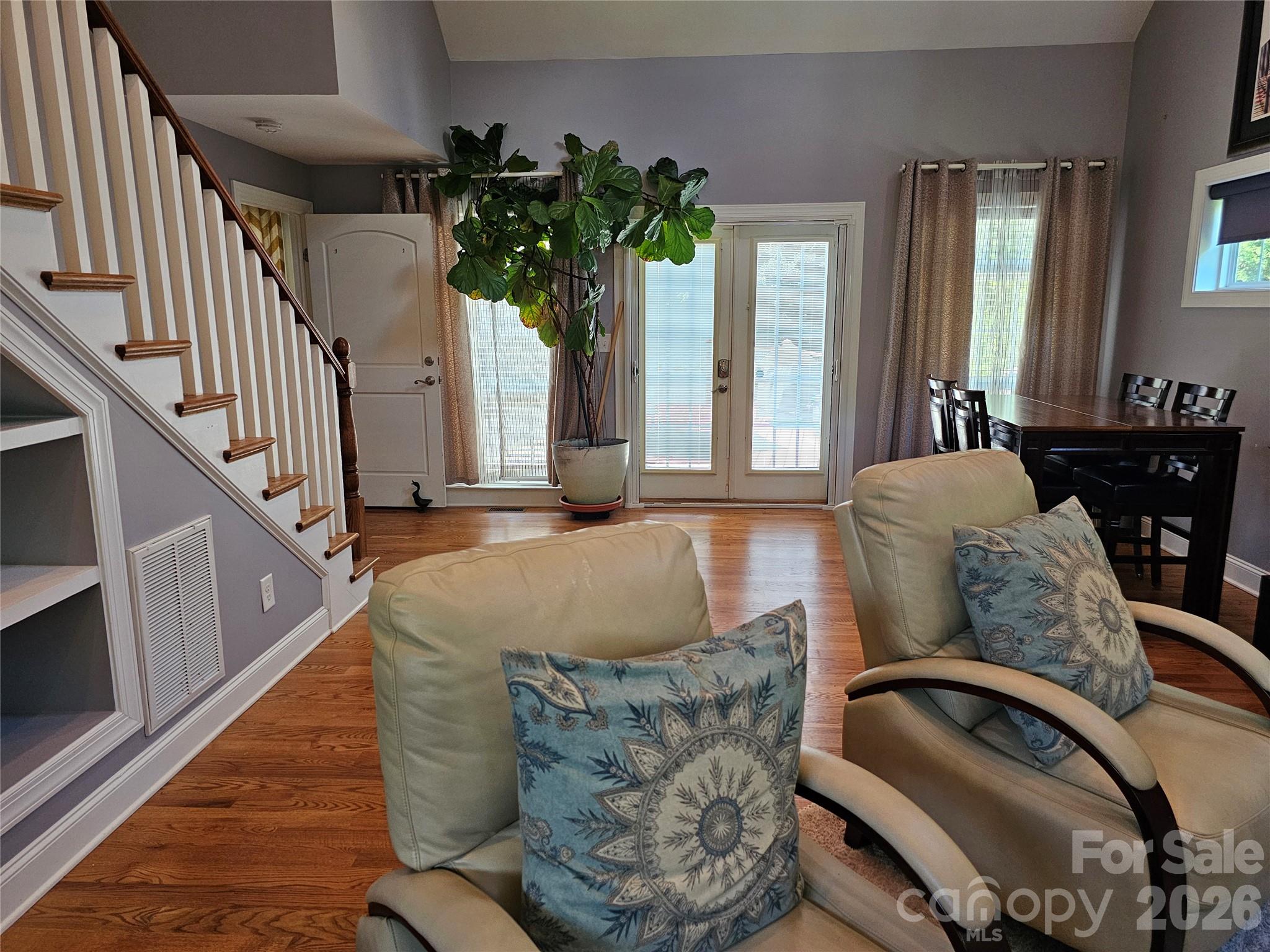 10703 Middle Acres Road Property Photo 16