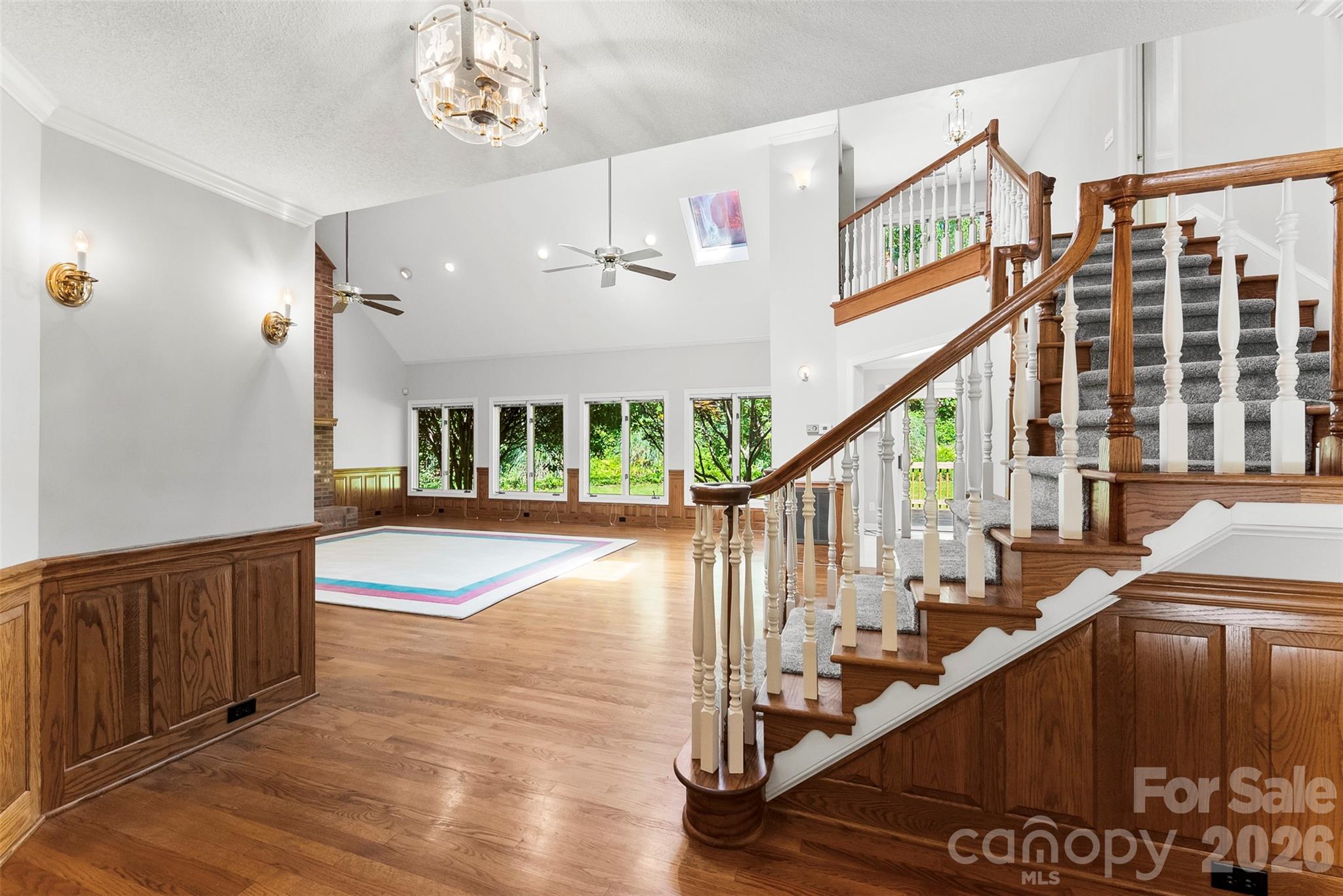 1505 N Cansler Street Property Photo 3