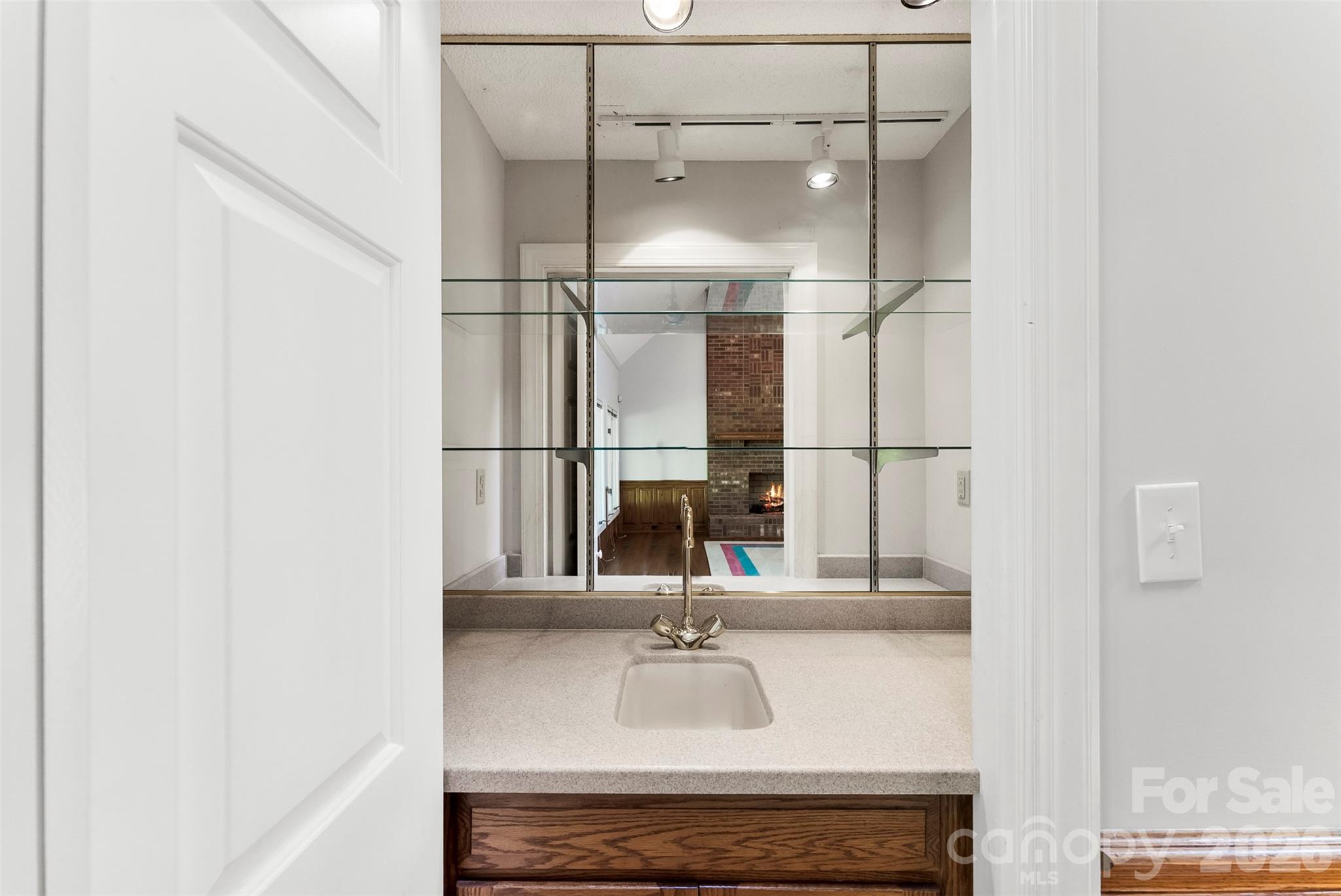 1505 N Cansler Street Property Photo 12