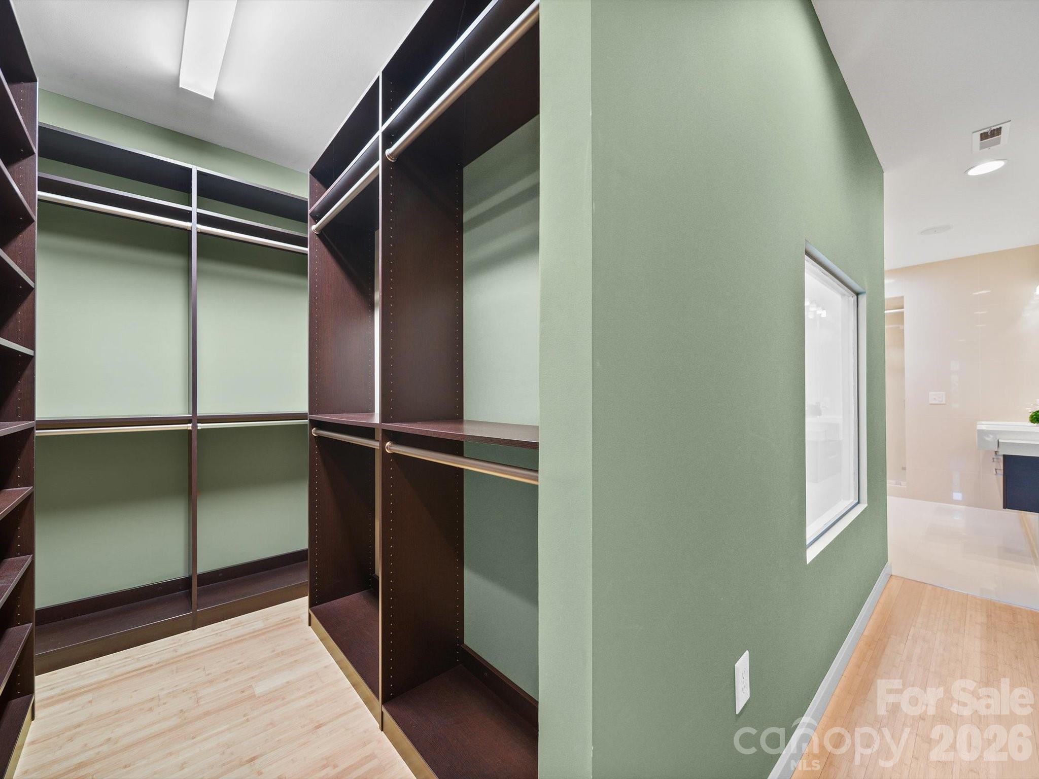 368 Viburnum Way Court Property Photo 25