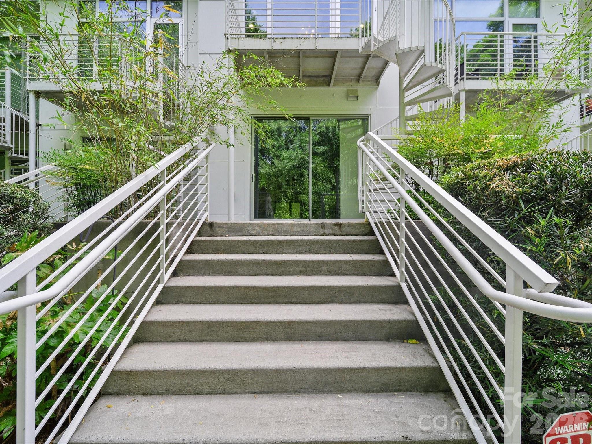 368 Viburnum Way Court Property Photo 35