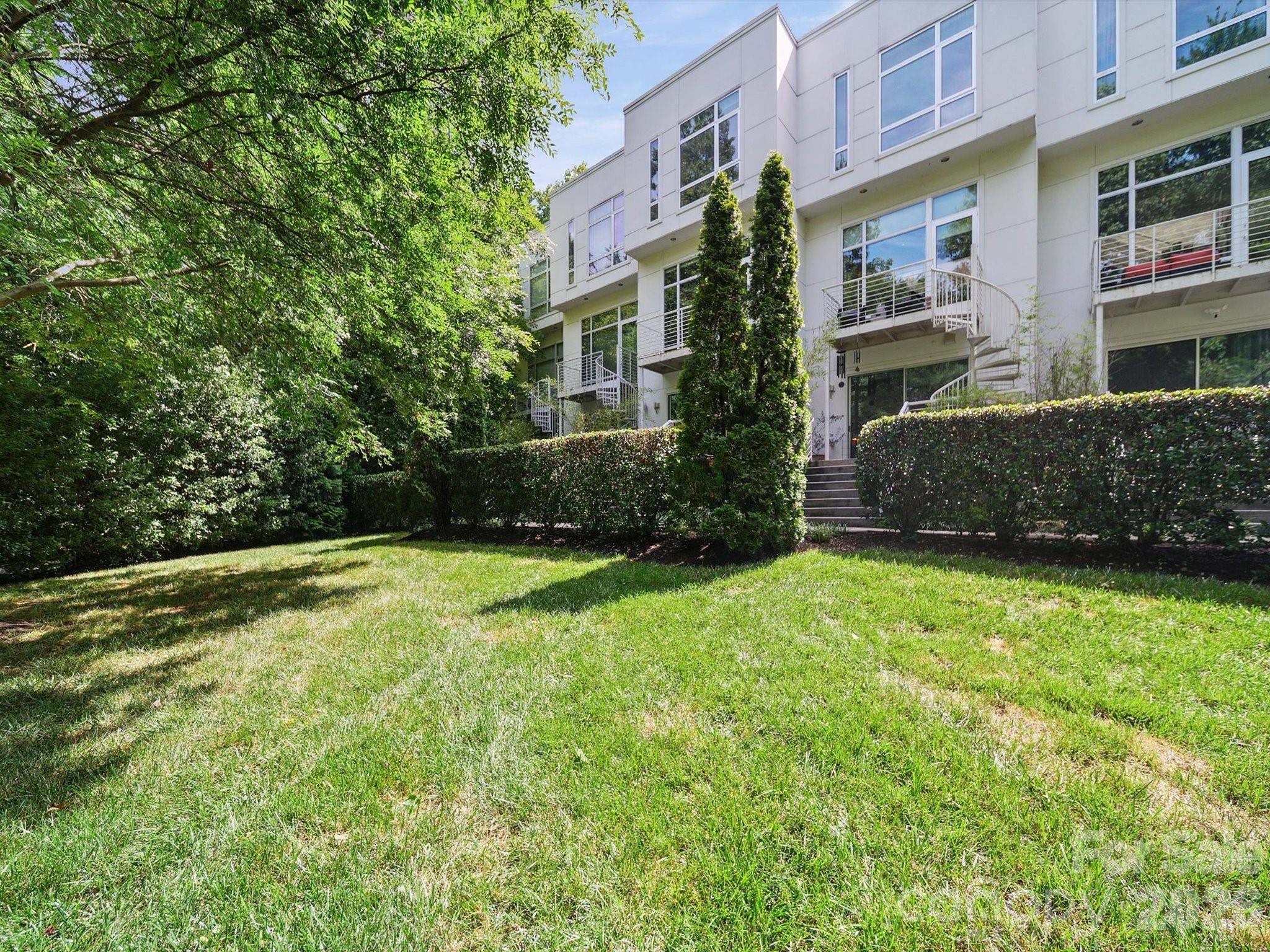 368 Viburnum Way Court Property Photo 37