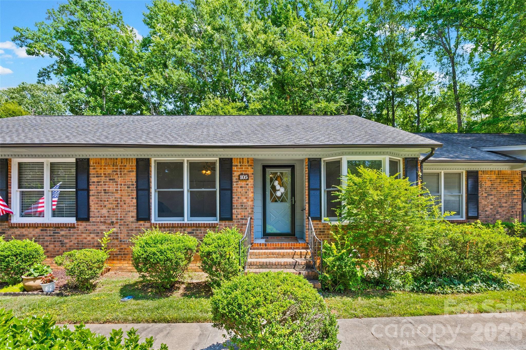 105 David Court Property Photo 1