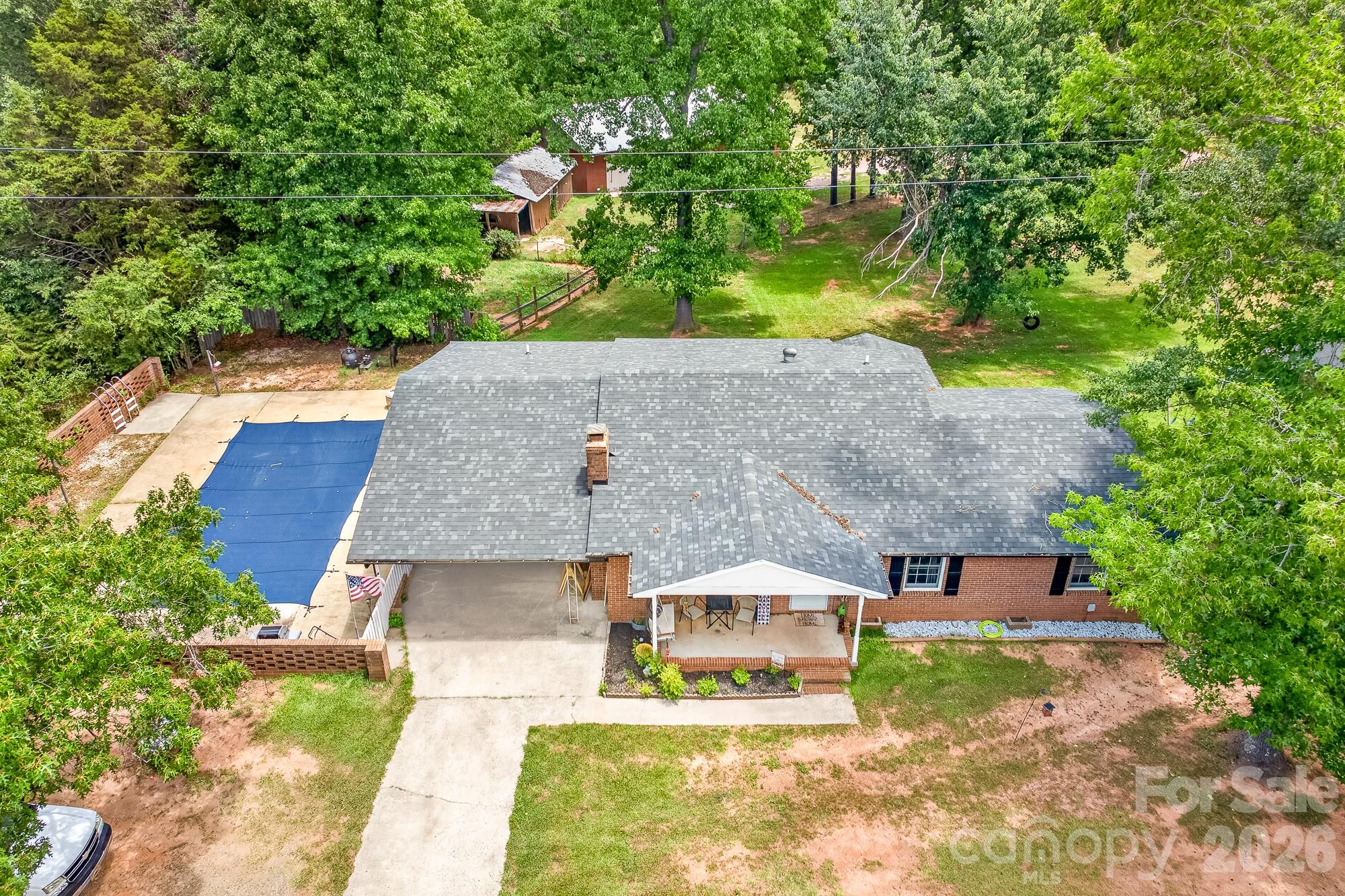2446 Wood Road Property Photo 3