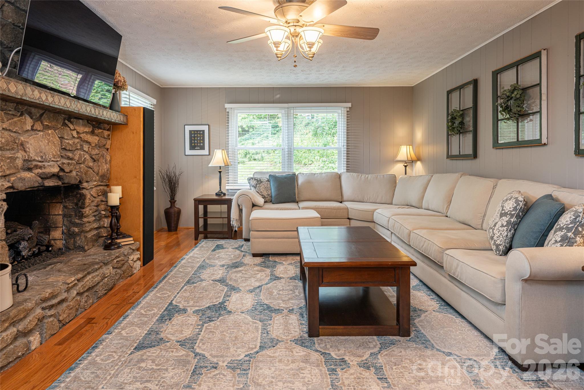 24 Audubon Drive Property Photo 8