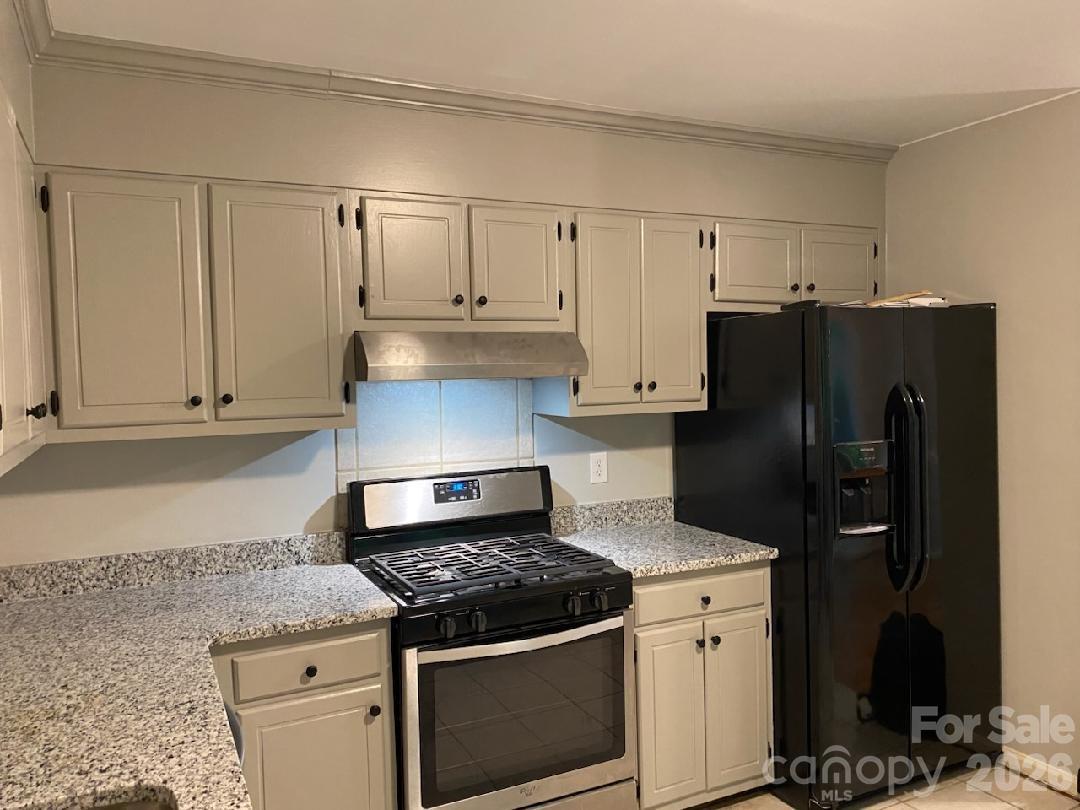 8631 Carmel Road Property Photo 8