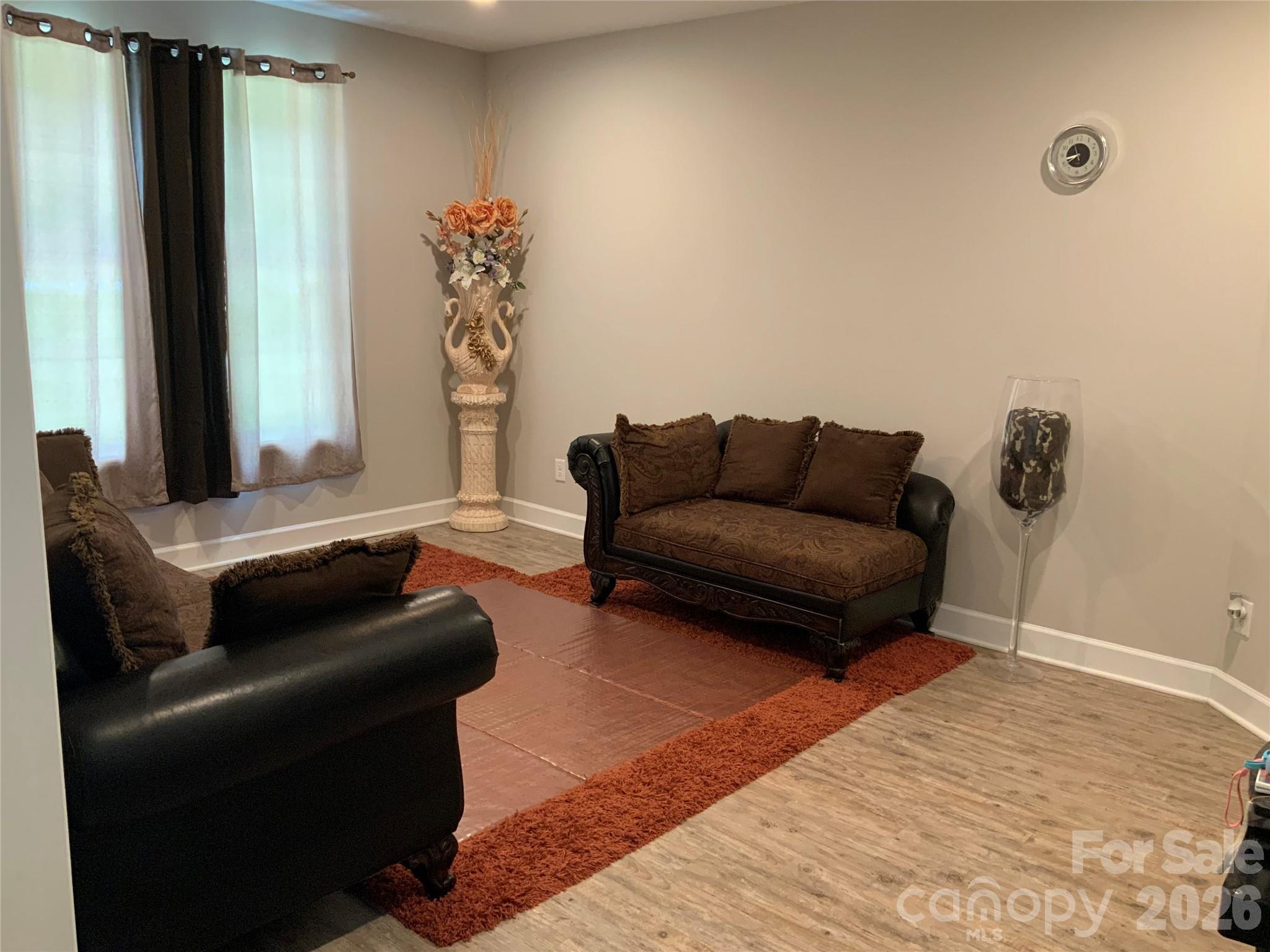 148 Williams Wood Drive Property Photo 4