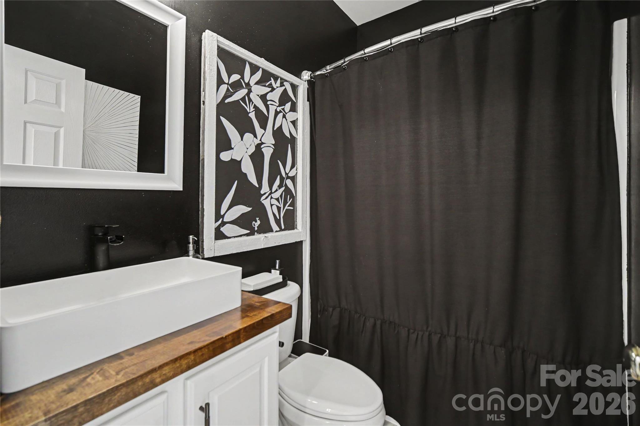 218 Crimson Orchard Drive Property Photo 19