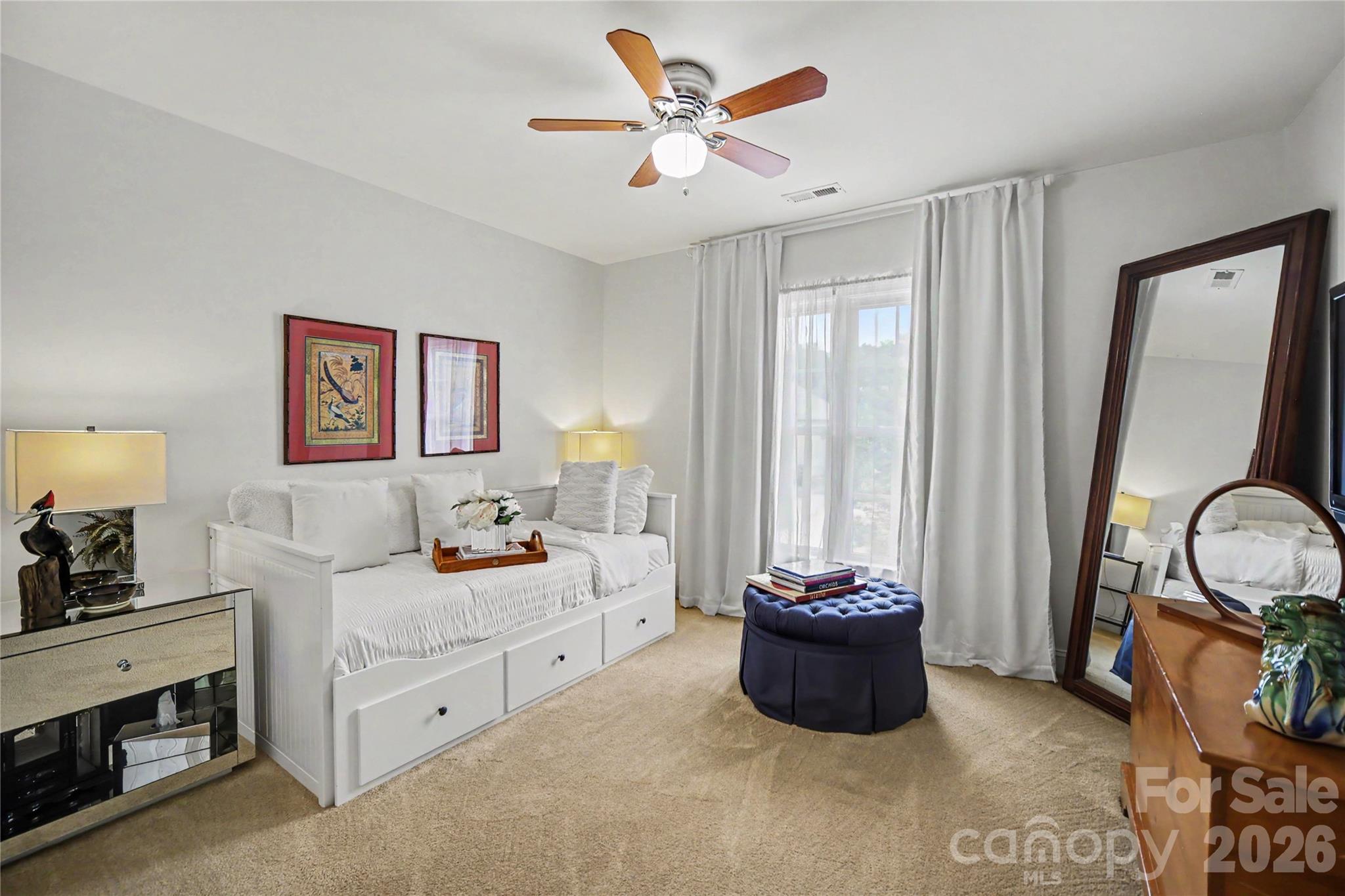 218 Crimson Orchard Drive Property Photo 29