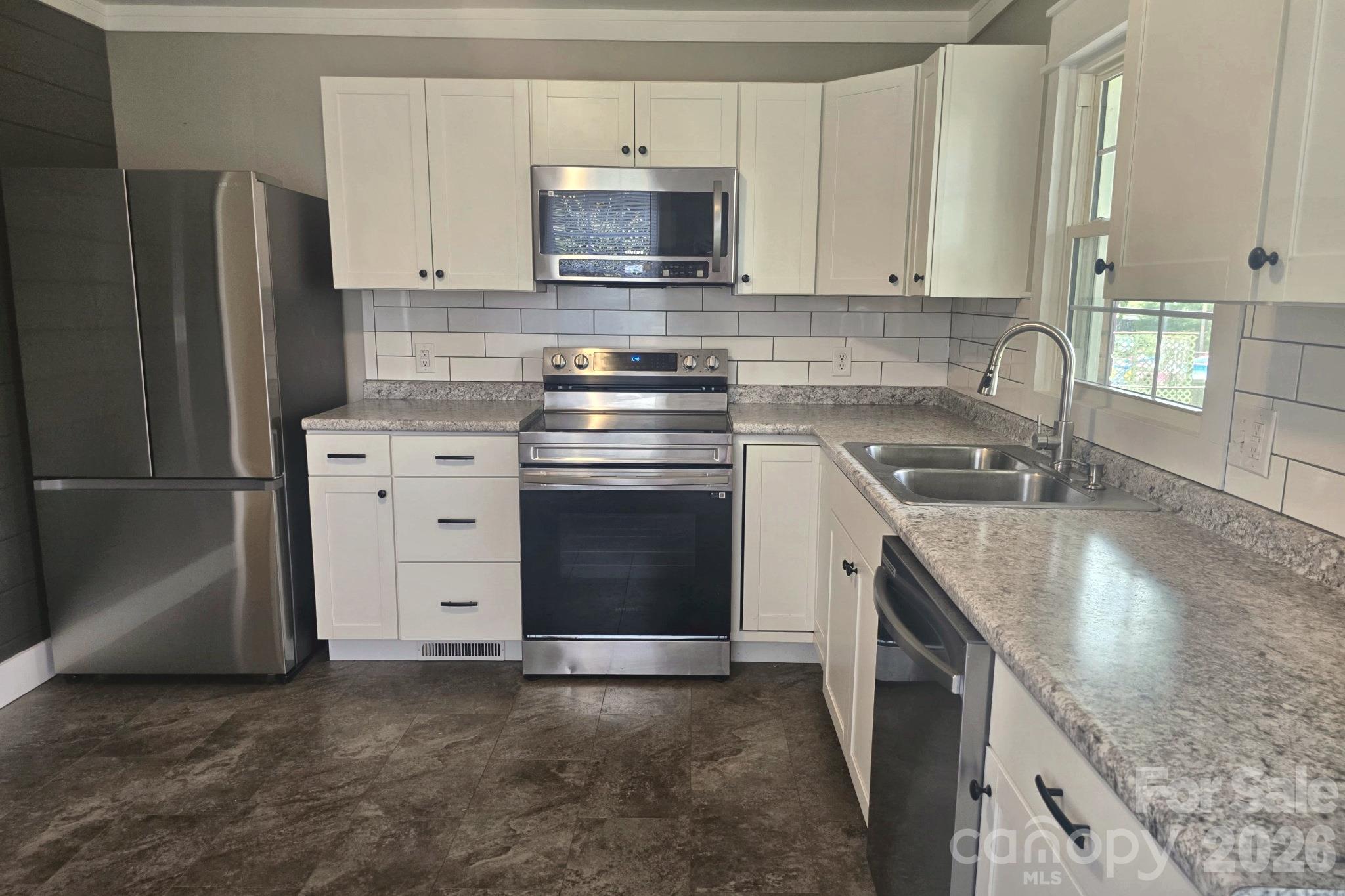 127 Northview Dorsey Street Property Photo 13