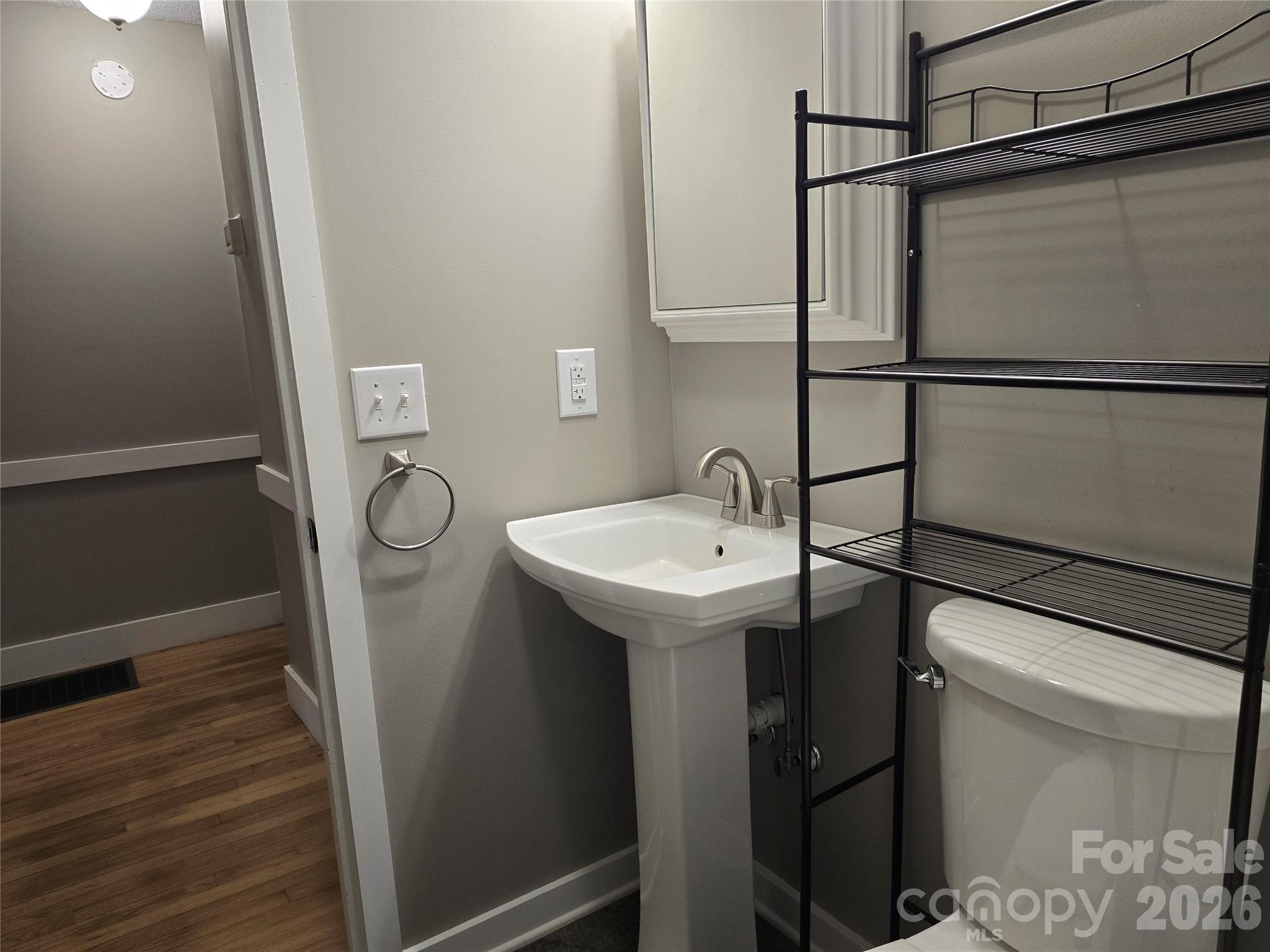 127 Northview Dorsey Street Property Photo 16