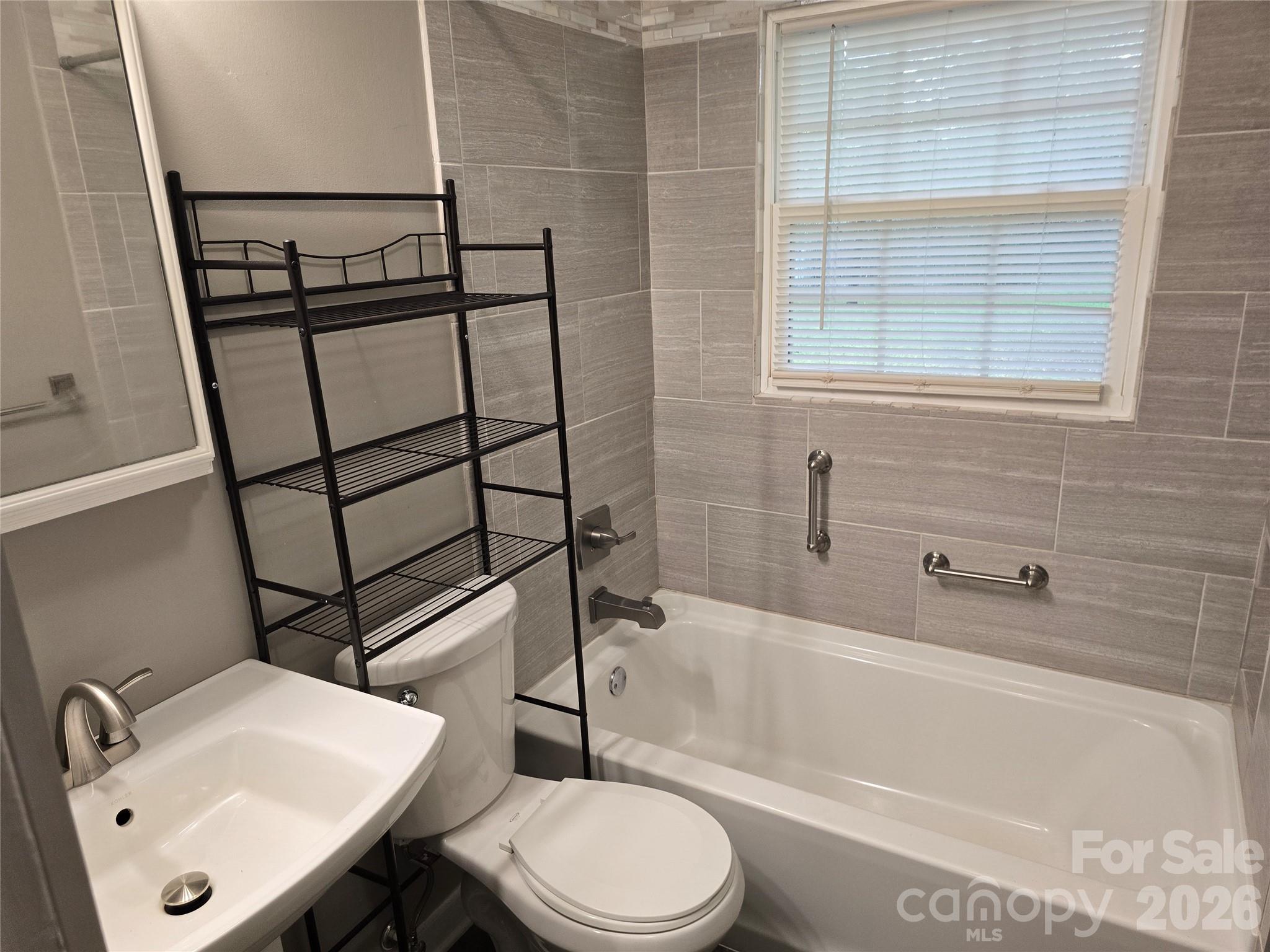127 Northview Dorsey Street Property Photo 17