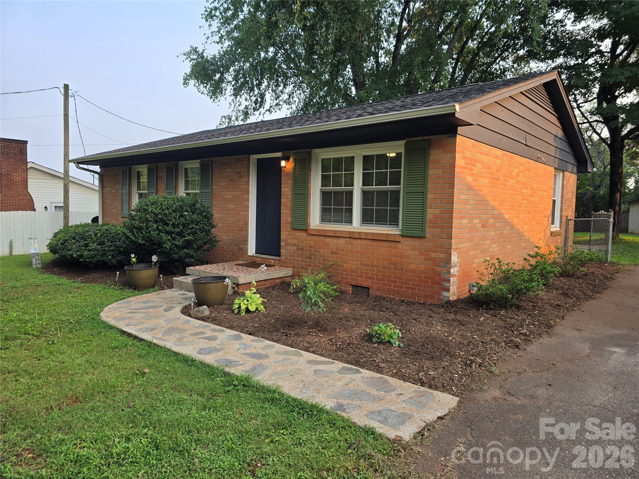 127 Northview Dorsey Street Property Photo 24