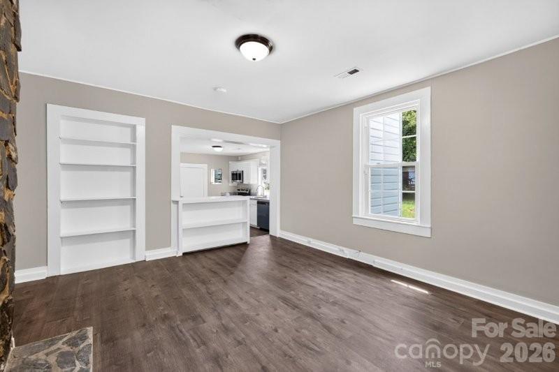603 Thomas Street Property Photo 12