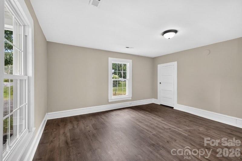 603 Thomas Street Property Photo 13