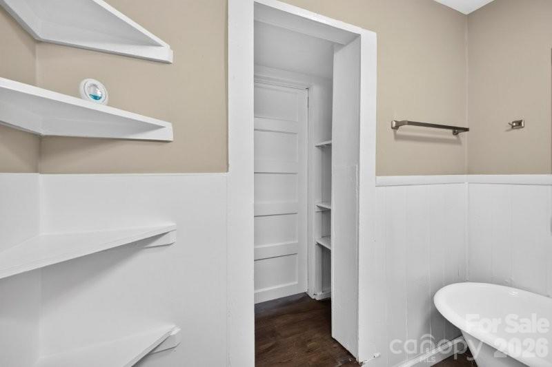 603 Thomas Street Property Photo 16