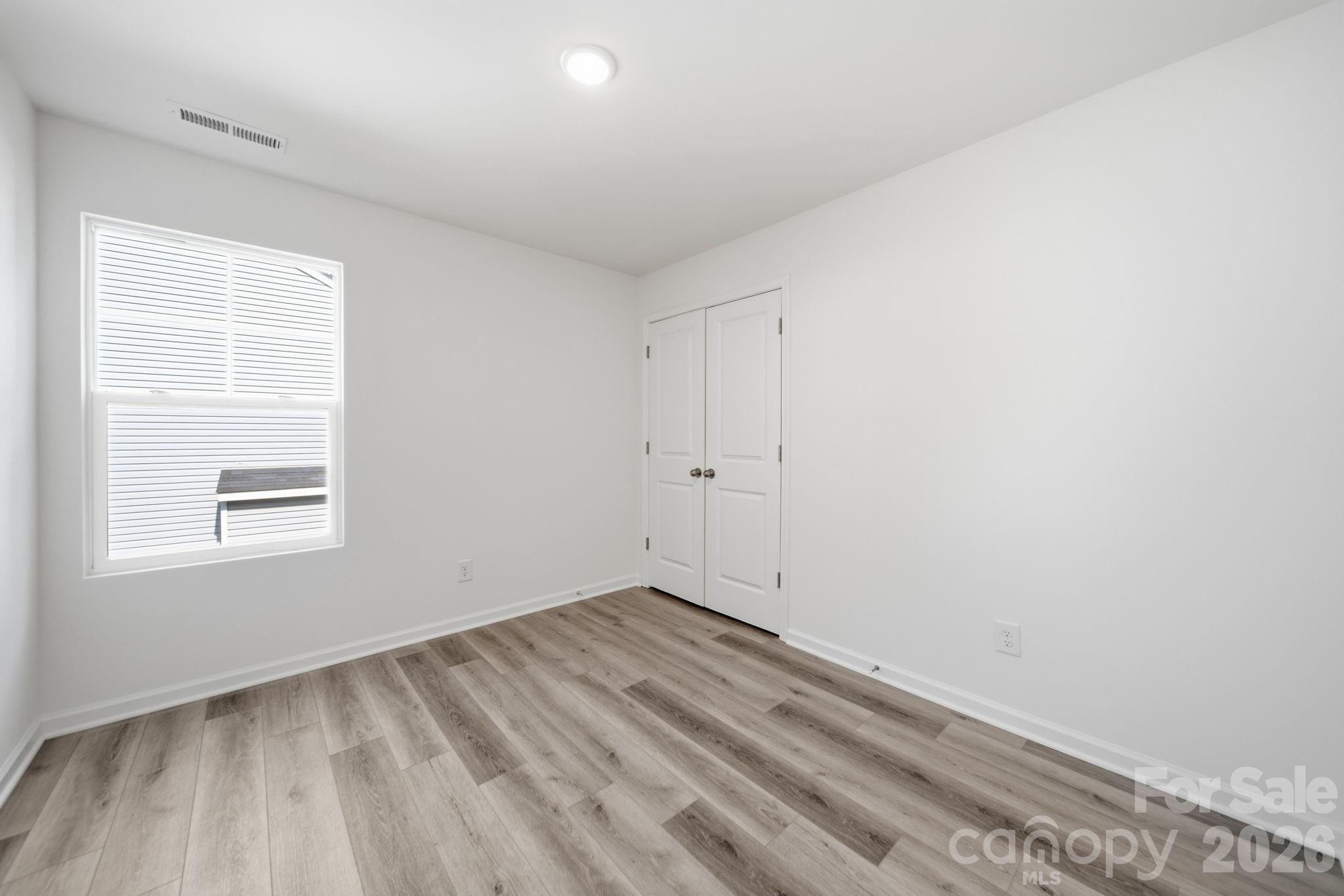 7725 E Lane Drive Property Photo 32