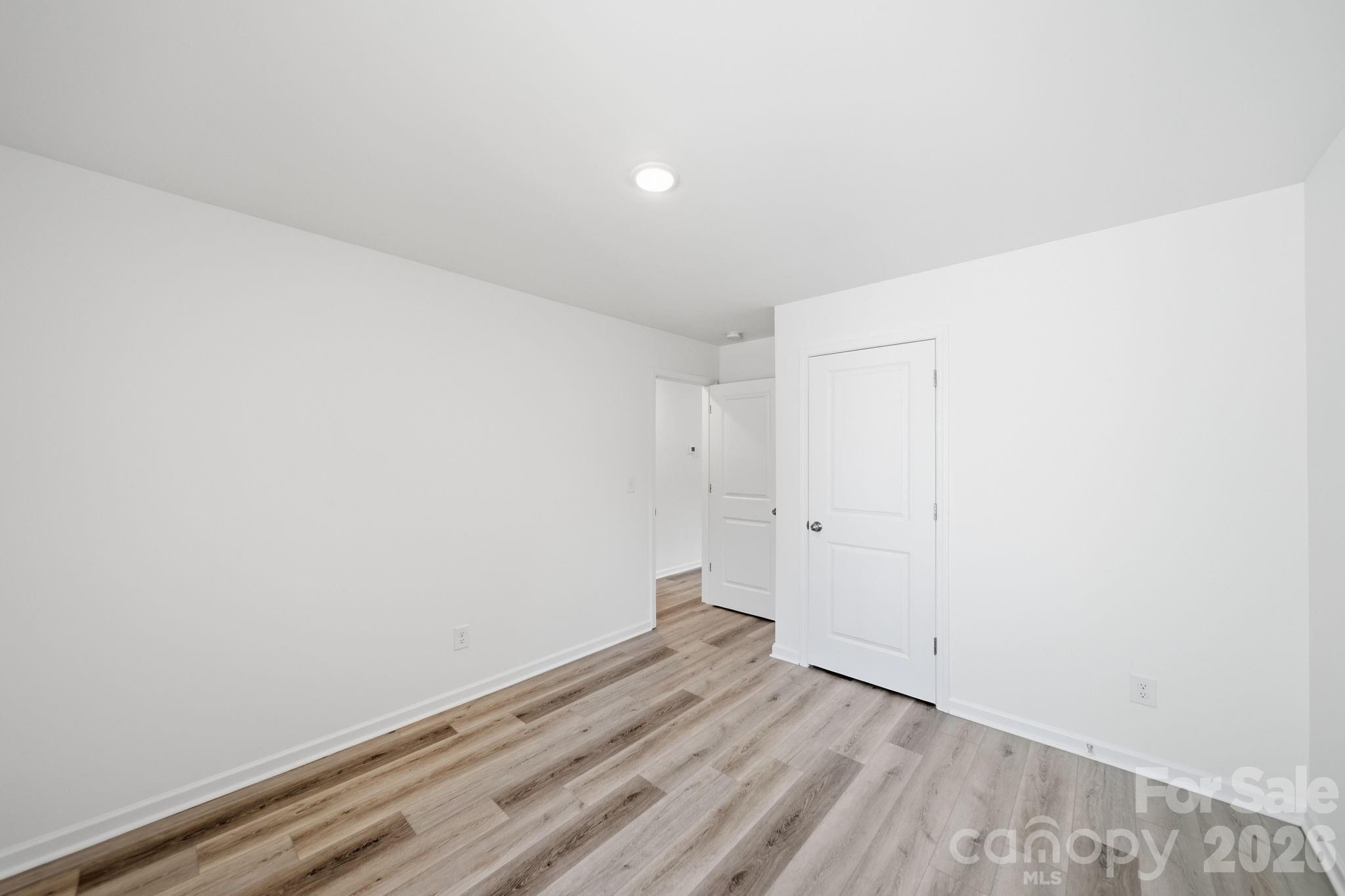 7725 E Lane Drive Property Photo 35