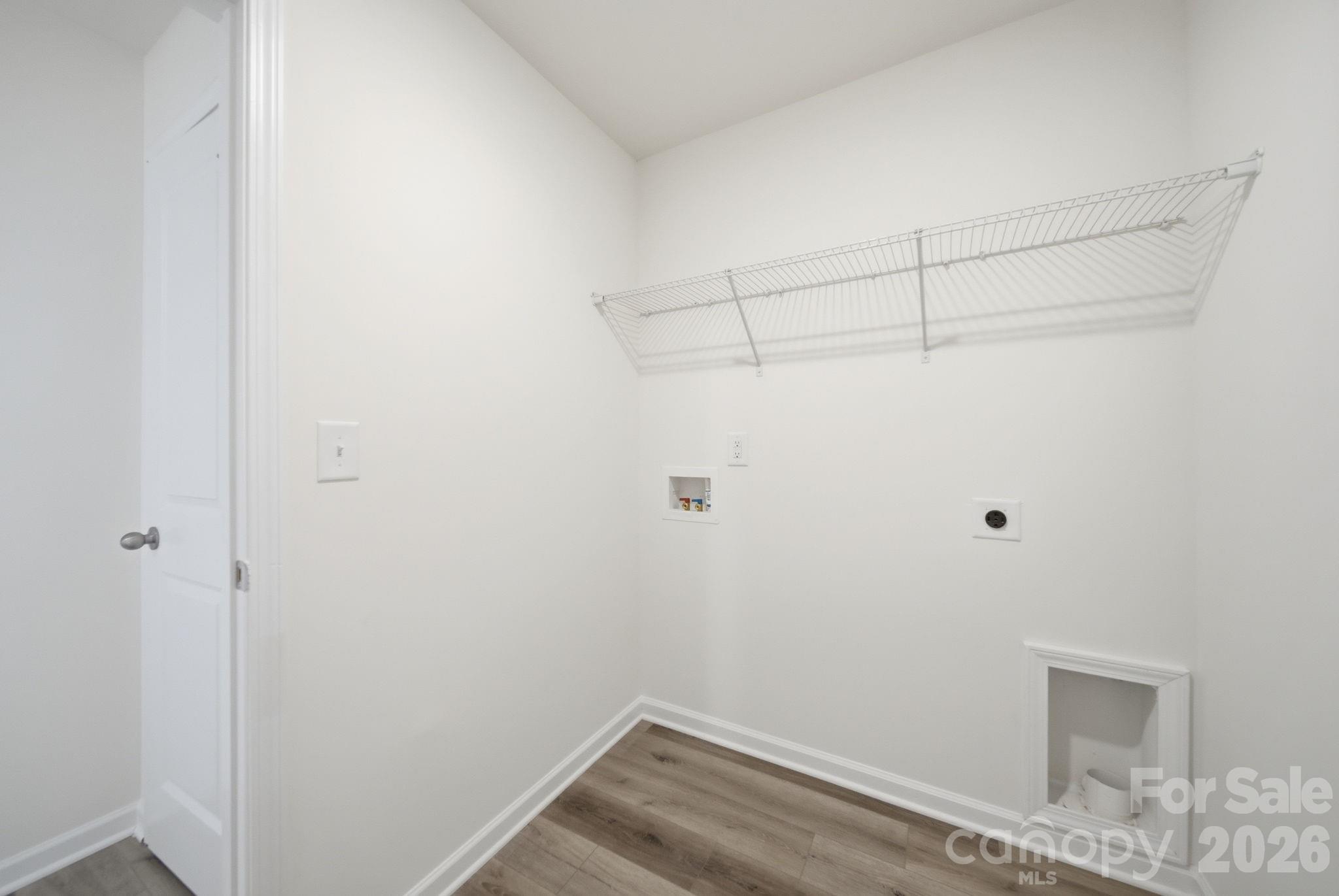 7725 E Lane Drive Property Photo 37