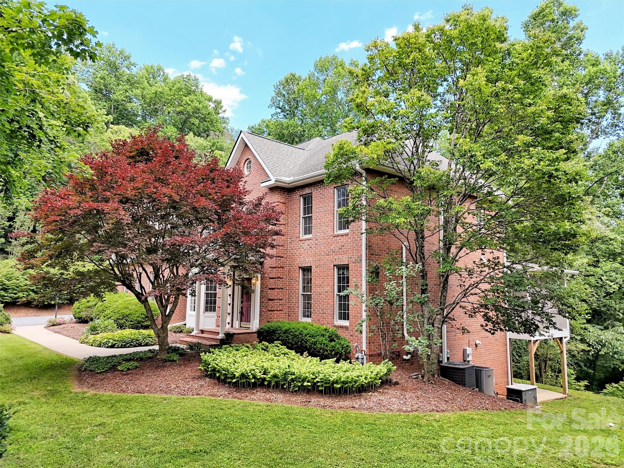 9 Hickory Ridge 8 Property Photo 2