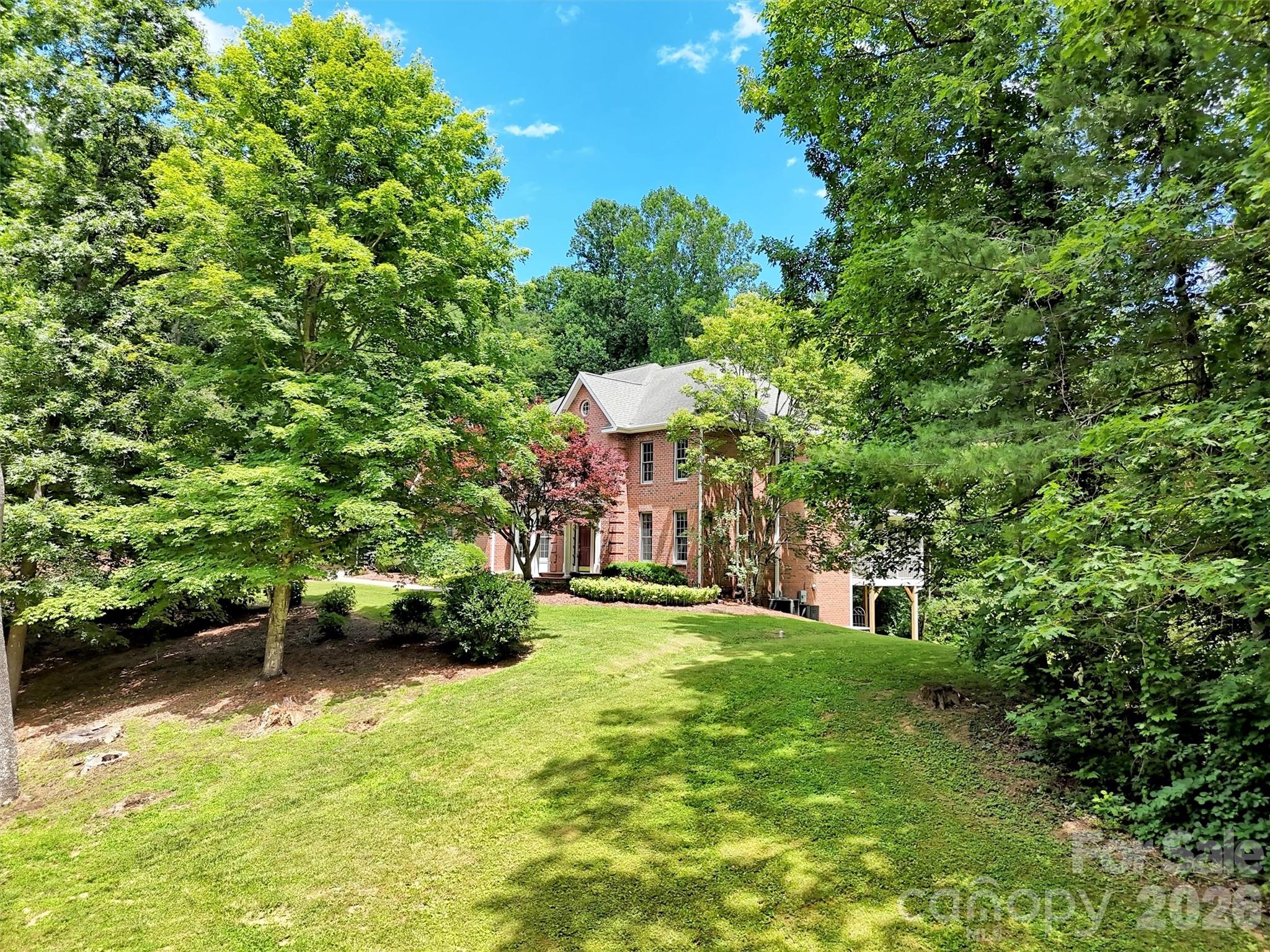 9 Hickory Ridge 8 Property Photo 3