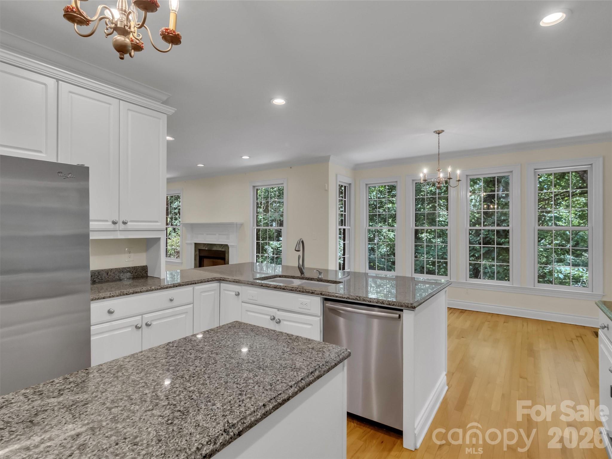9 Hickory Ridge 8 Property Photo 4