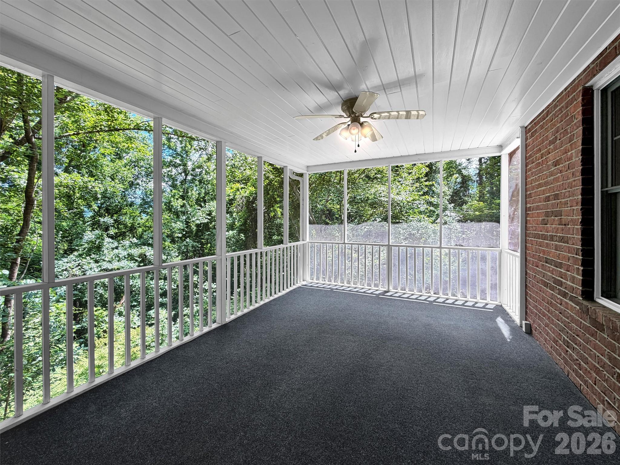 9 Hickory Ridge 8 Property Photo 9