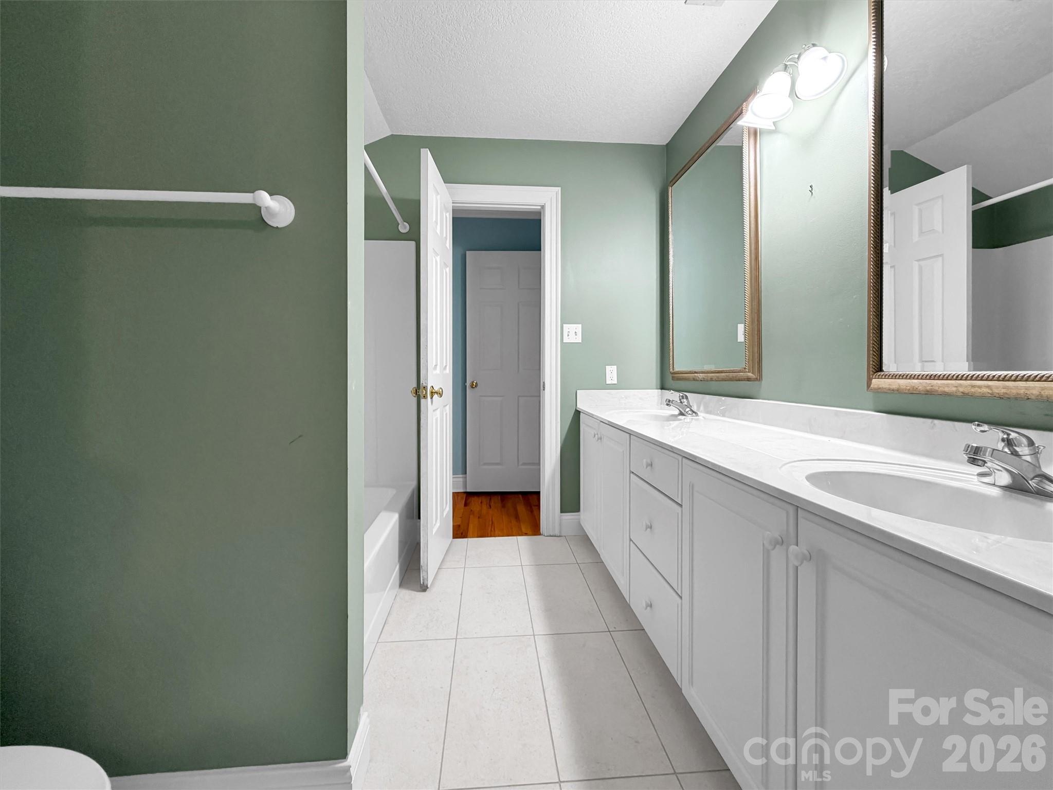 9 Hickory Ridge 8 Property Photo 22