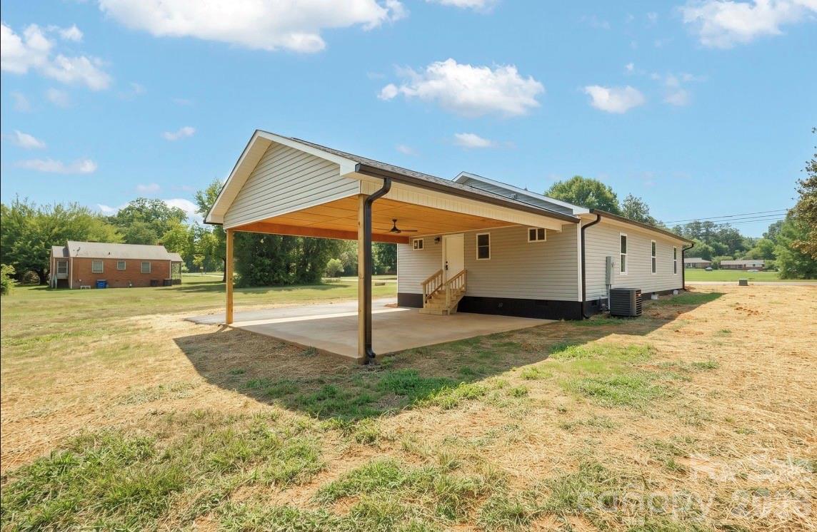 1810 E Greenbriar Road Property Photo 26