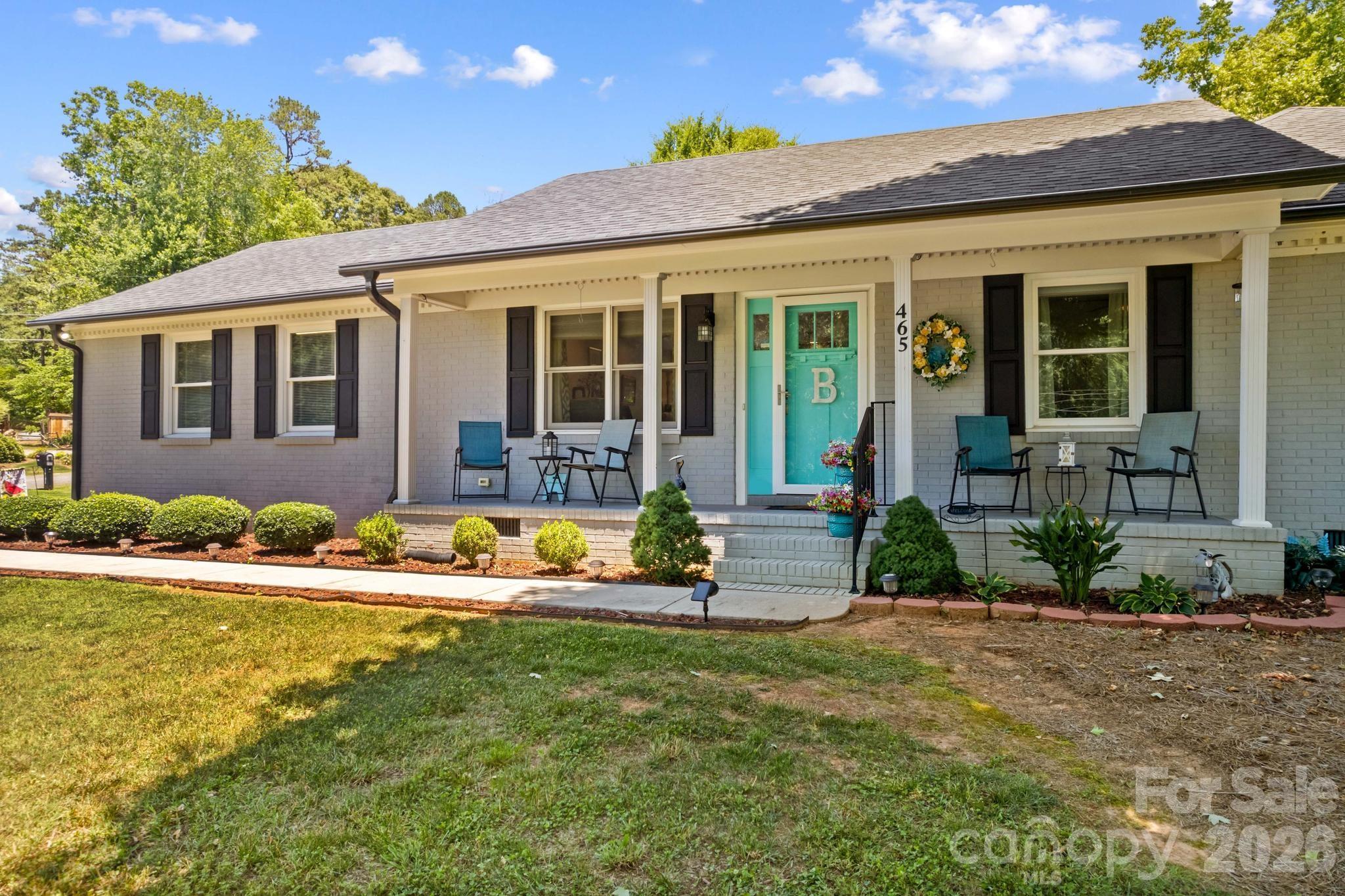 465 Bonanza Drive Property Photo 1