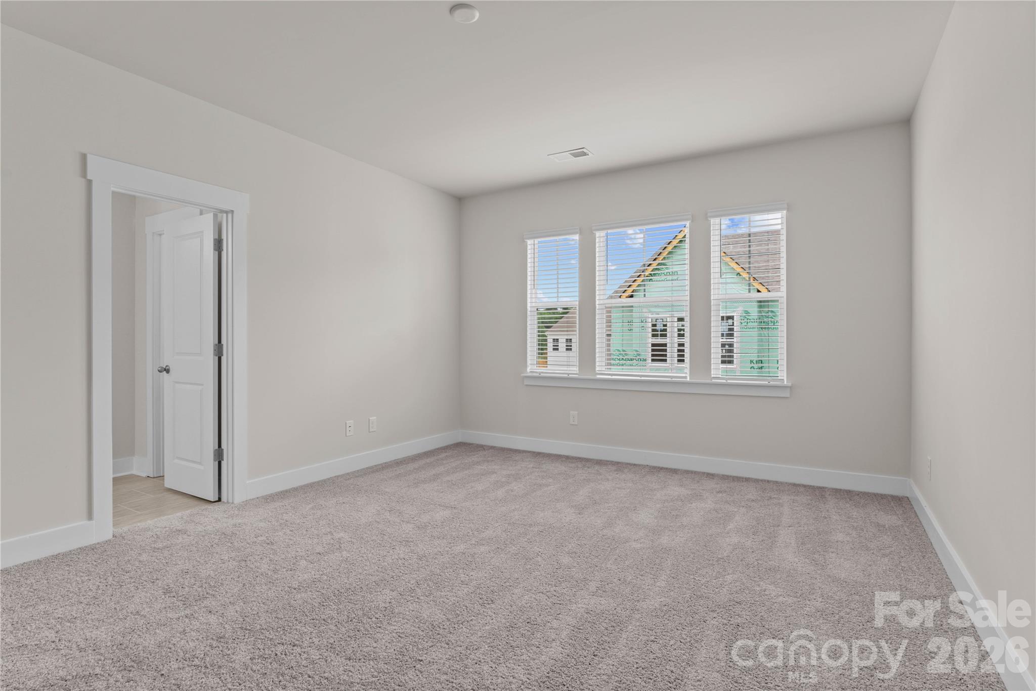 485 Etna Street 5604 Property Photo 18