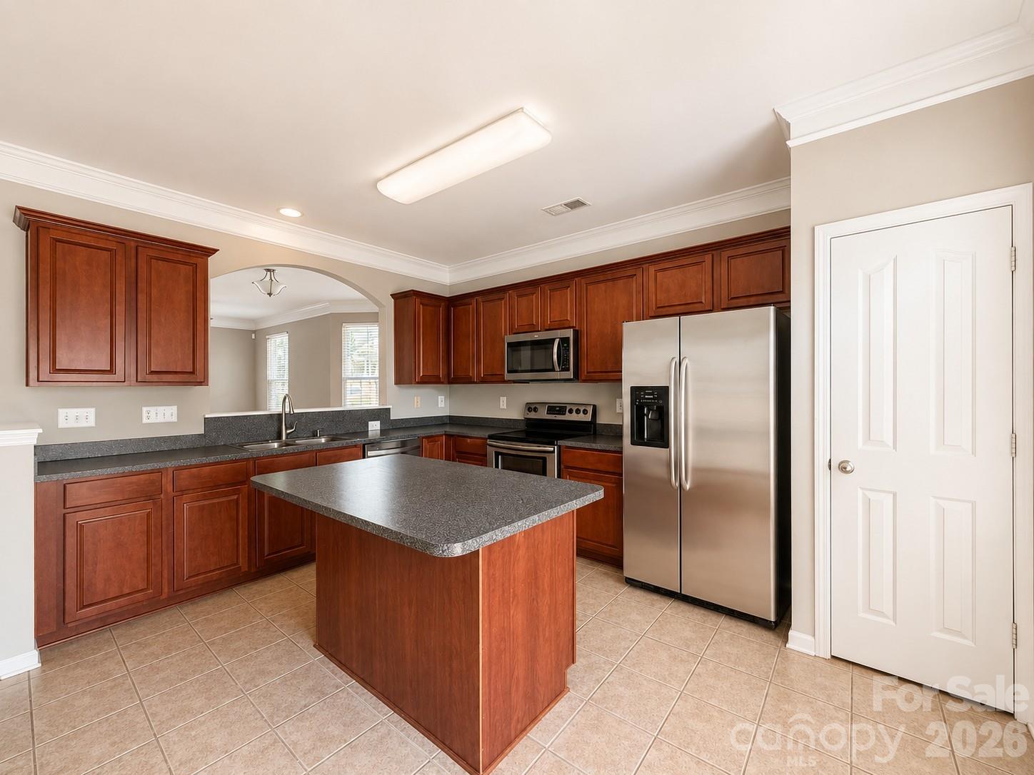 9436 Rosewood Meadow Lane Property Photo 8