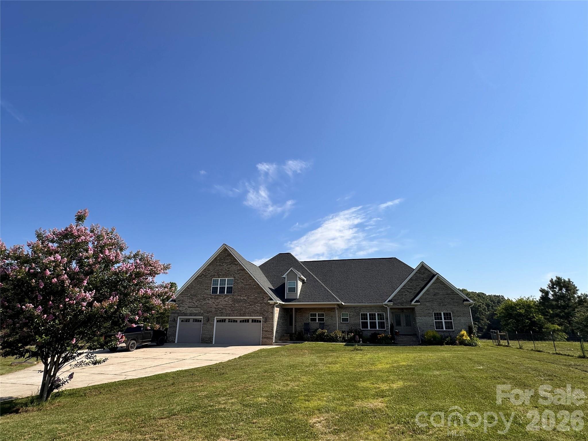 7302 Tesh Road Property Photo 1