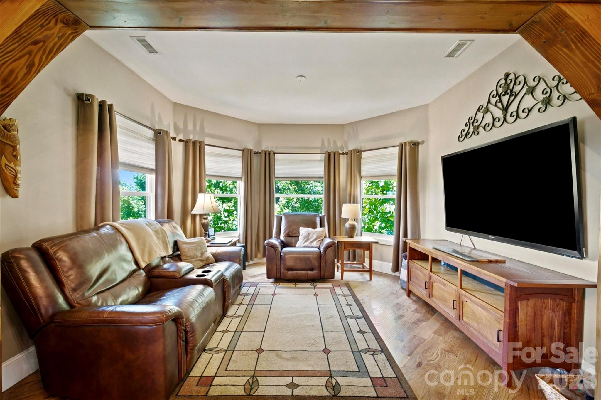 1167 Johns Ridge Parkway Property Photo 10